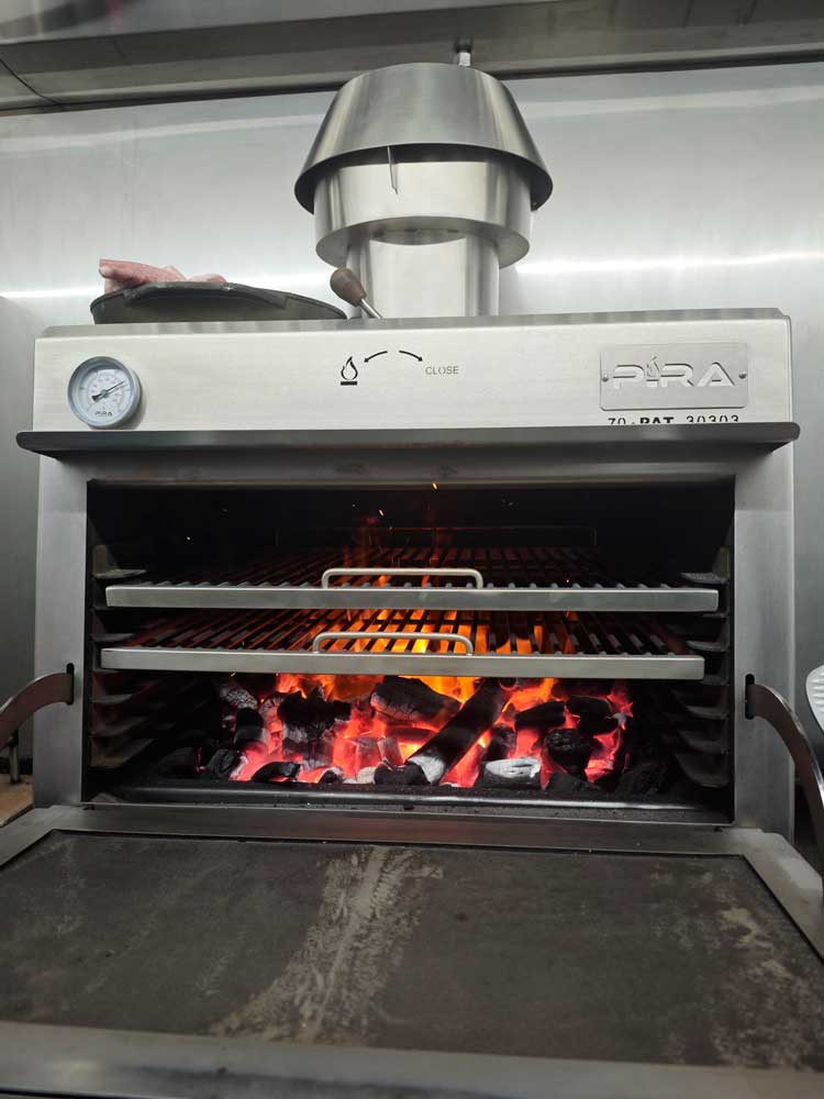Pira 70 Silver SD Charcoal Oven - 450.106