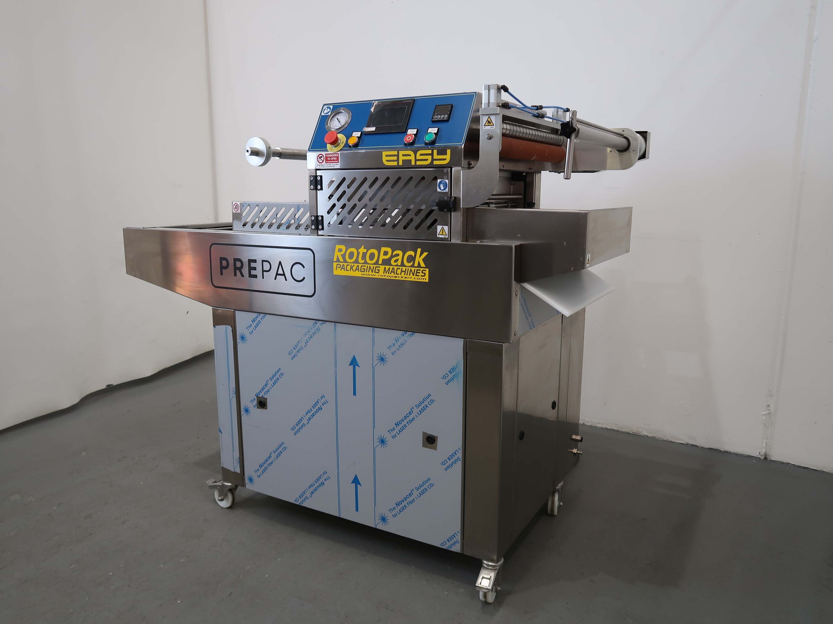 Rotopack Easy-Skin Vacuum Packaging Machine - 718410