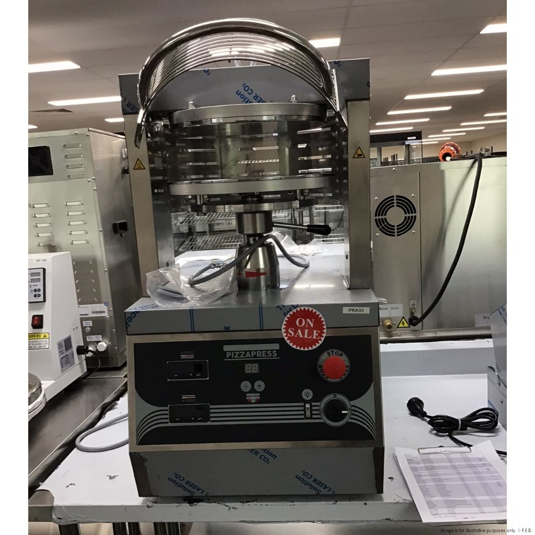 CLEARANCE - Pizza shaping machine - PRA33-VIC964