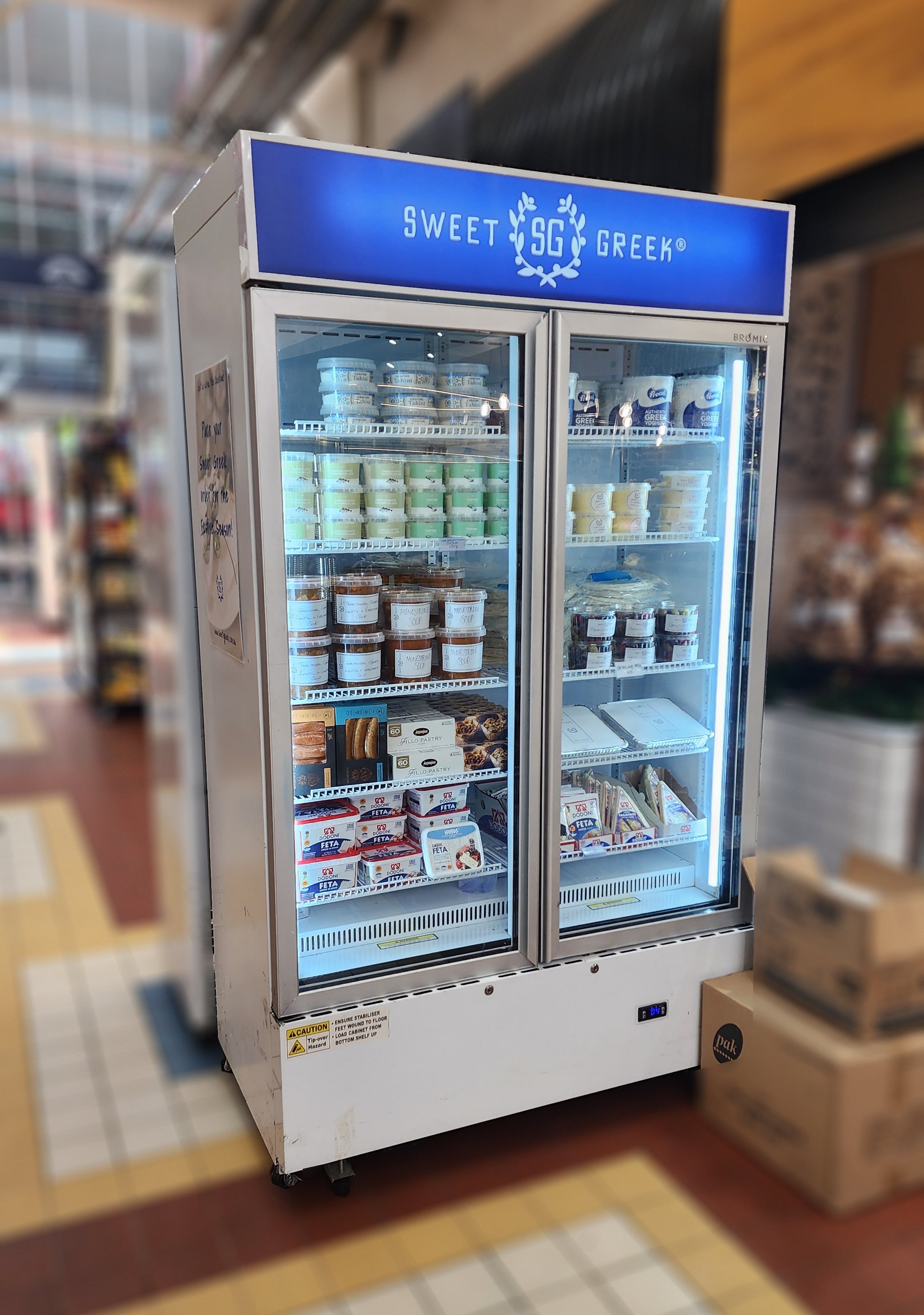 Bromic Upright Display Fridge - 960L - 2 Doors - Flat Glass - Cassette - White GM1000LWCAS