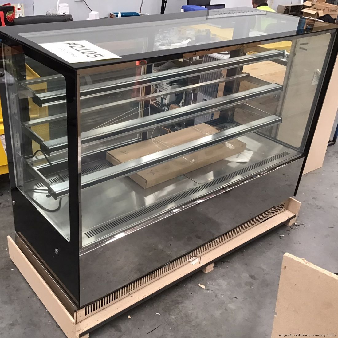 CLEARANCE - Modern 3 Shelves Cake or Food Display - GAN-1800RF3-NSW2105