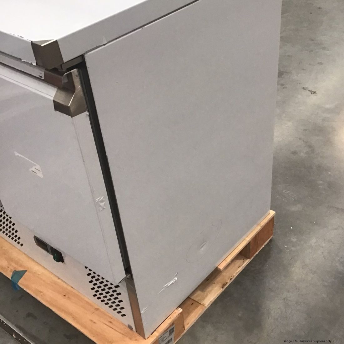 2NDS: FED-X Compact Workbench Fridge - XGNS900B-NSW2106