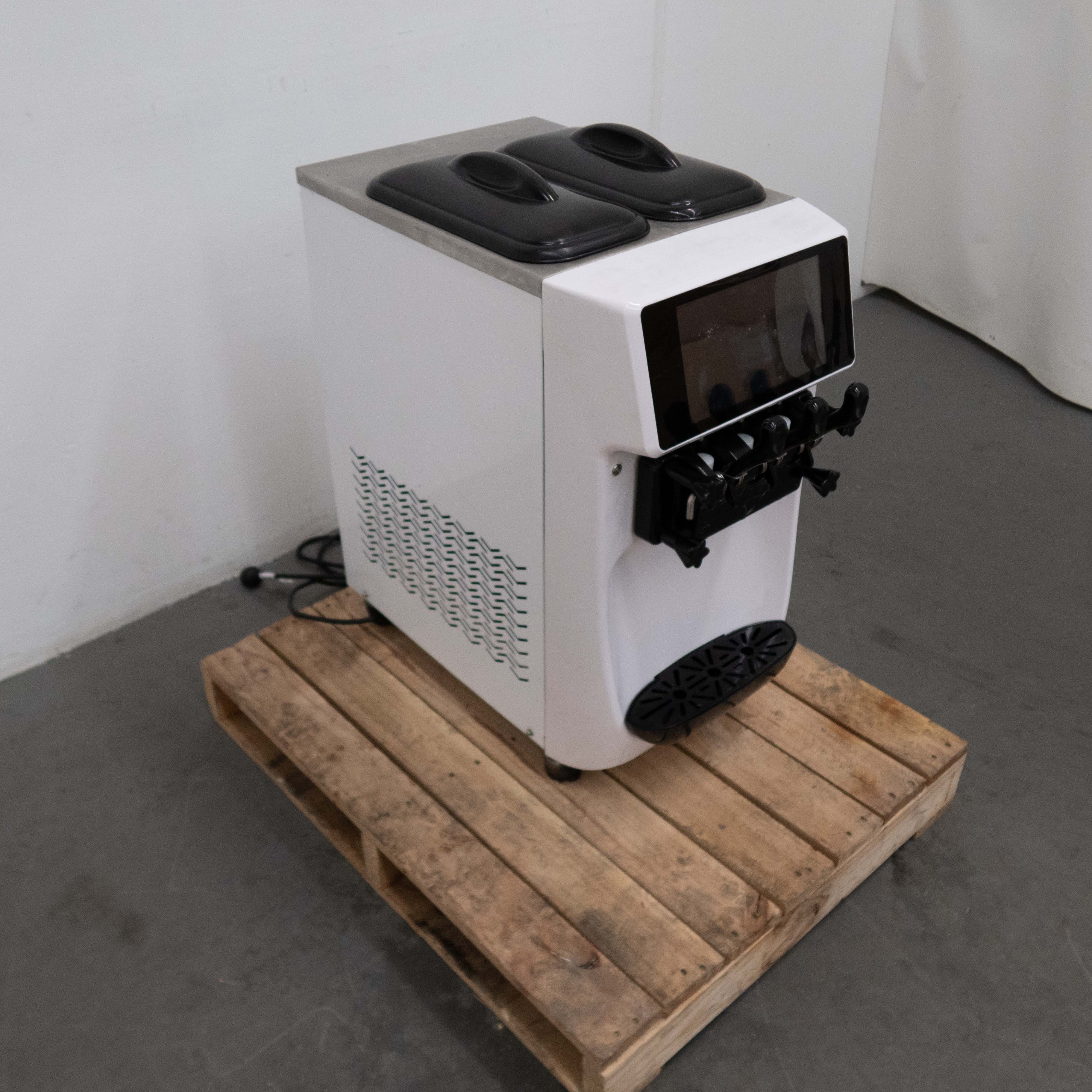 Brullen i26 Ice Cream Machine - 702203