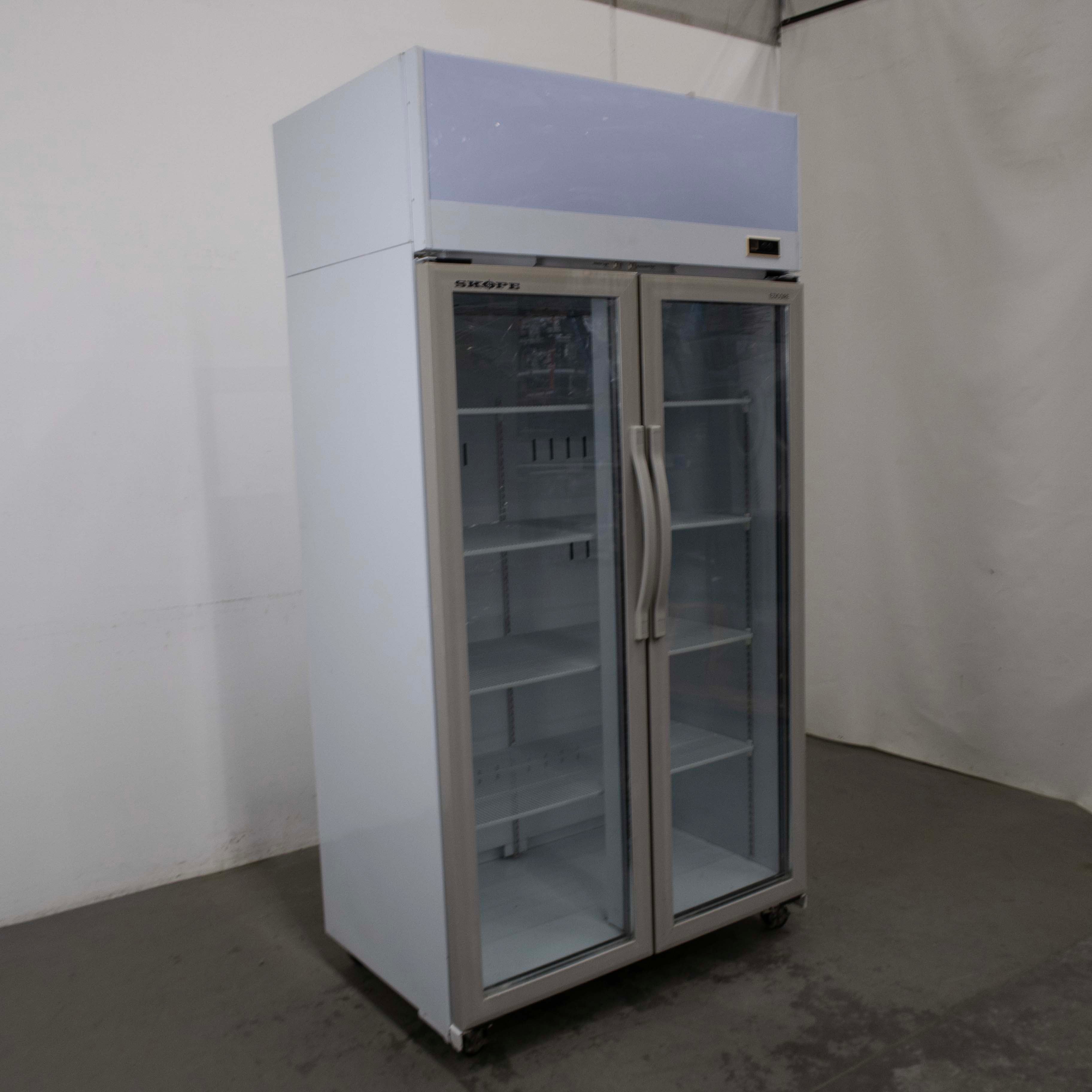 Skope TCE1000 Upright Fridge - 715537