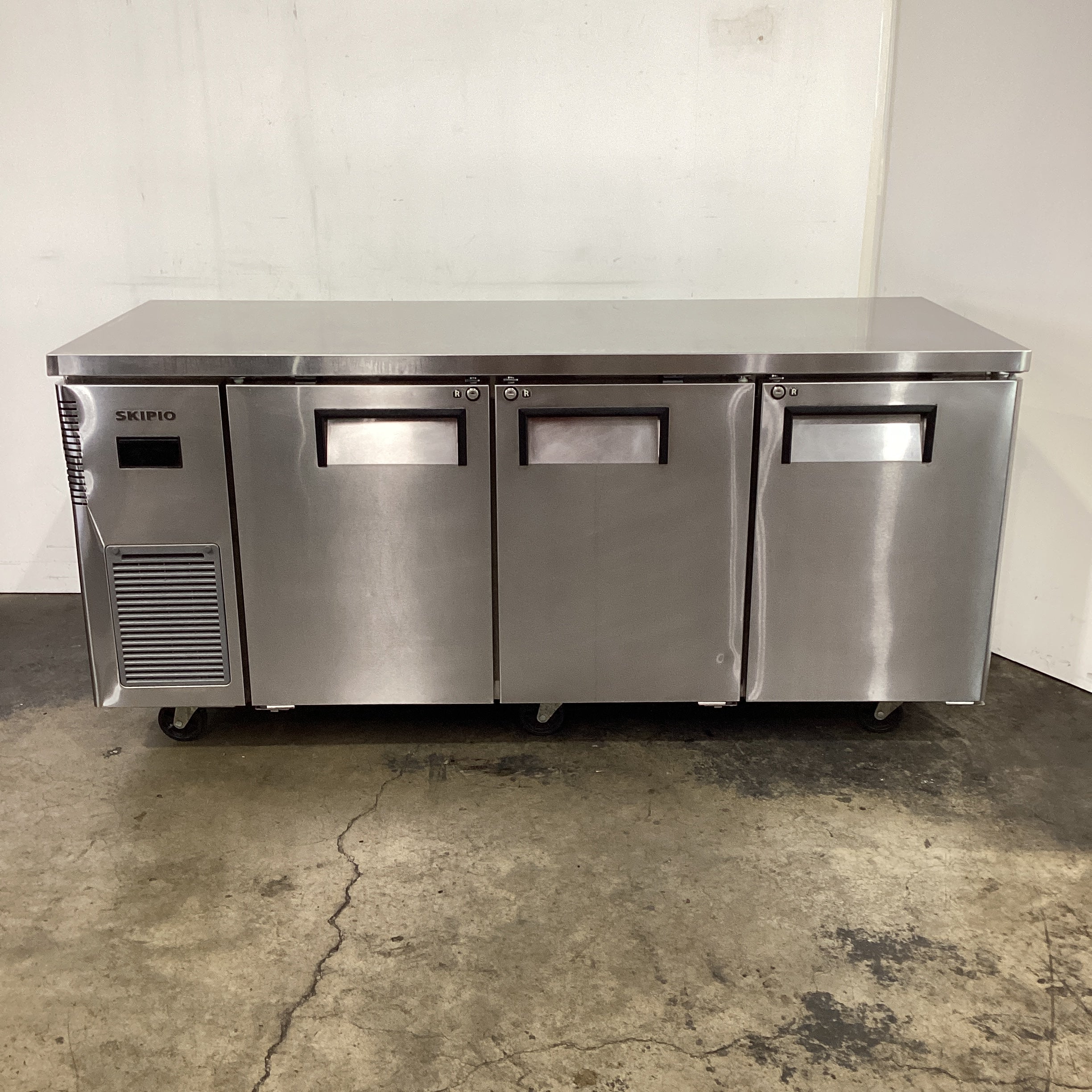 Skipio SUR18-3 Undercounter Fridge - 757283
