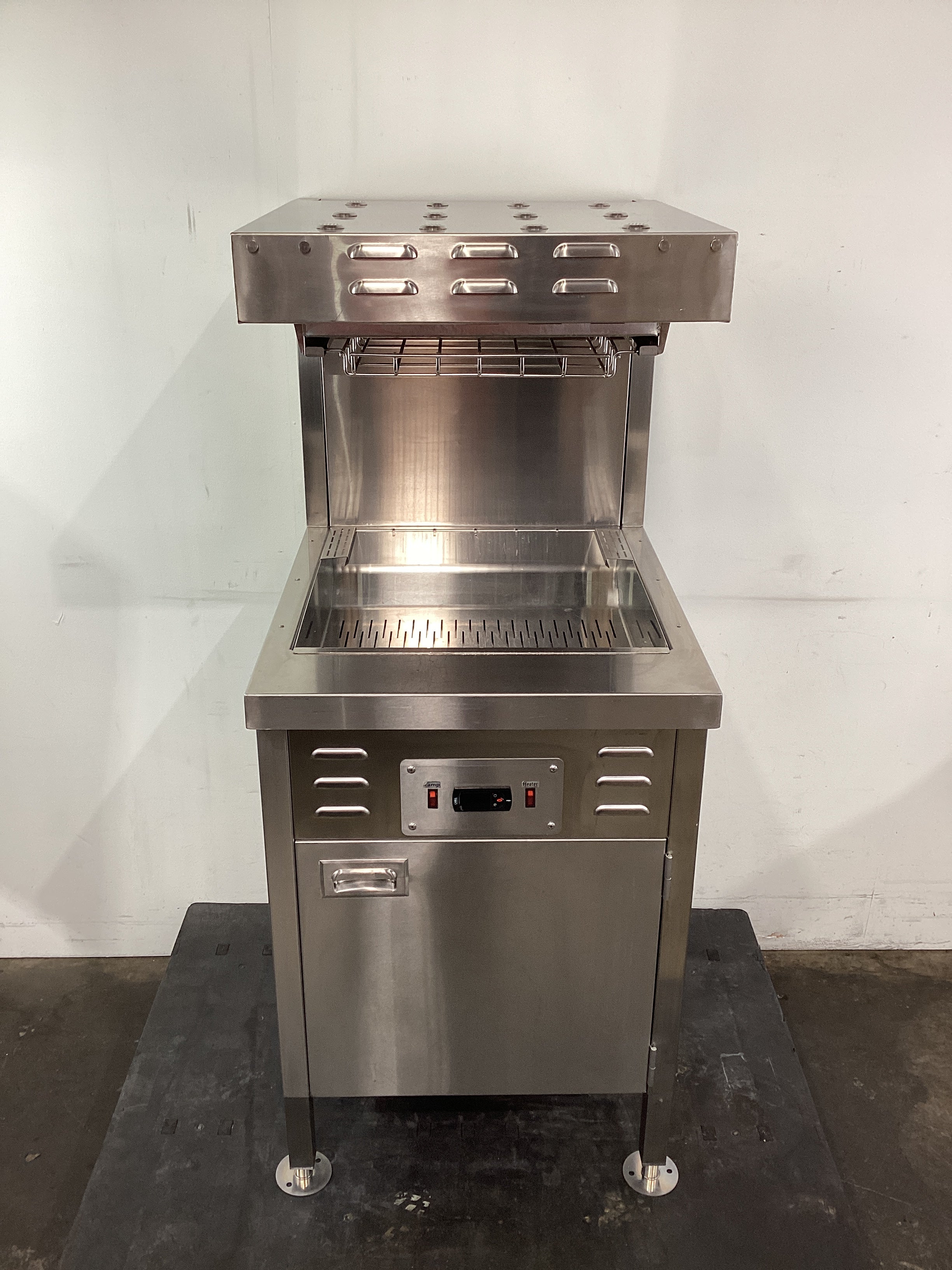 Wise AWHT-600C-S Fry Station - 758279