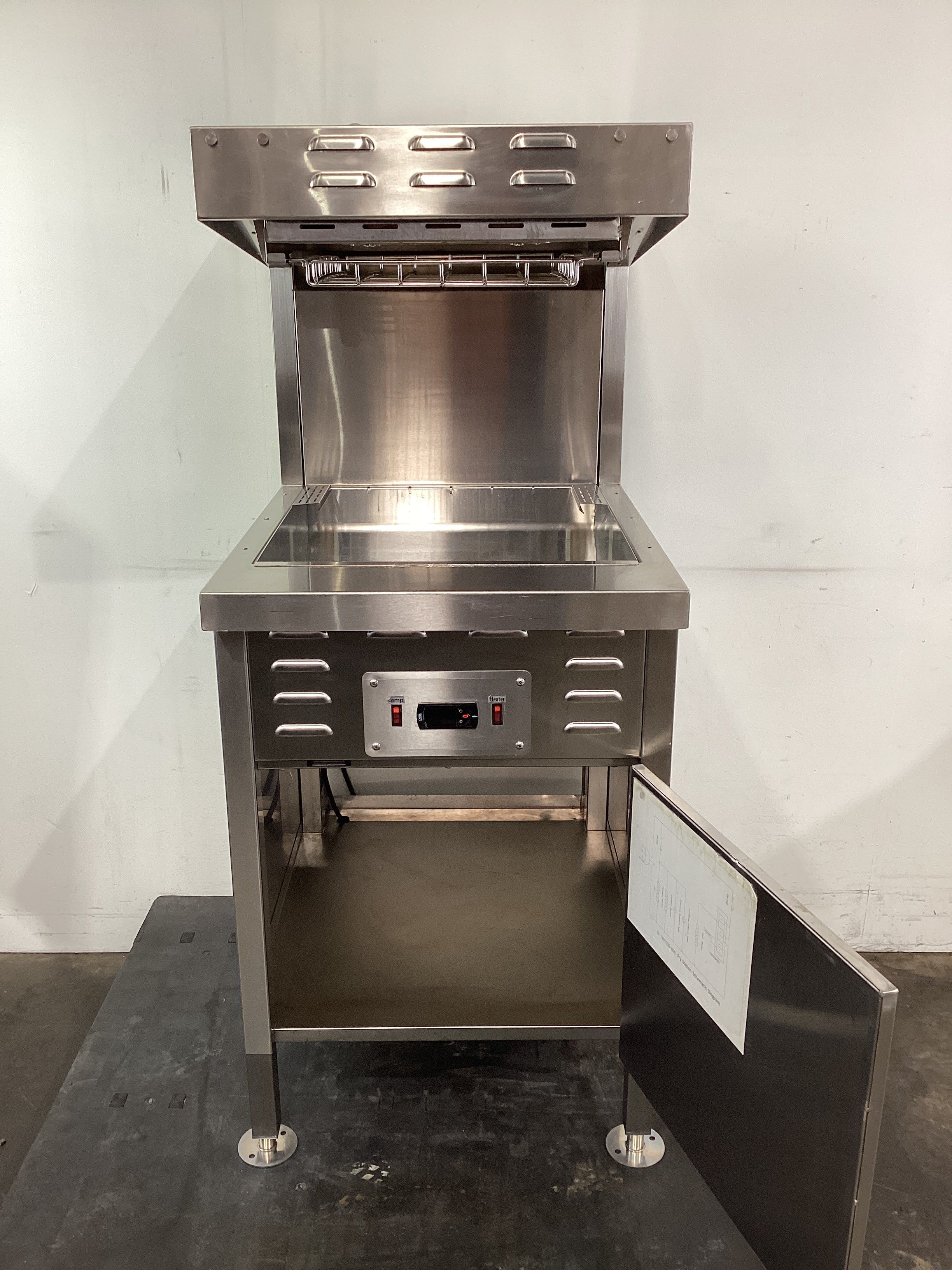 Wise AWHT-600C-S Fry Station - 758279