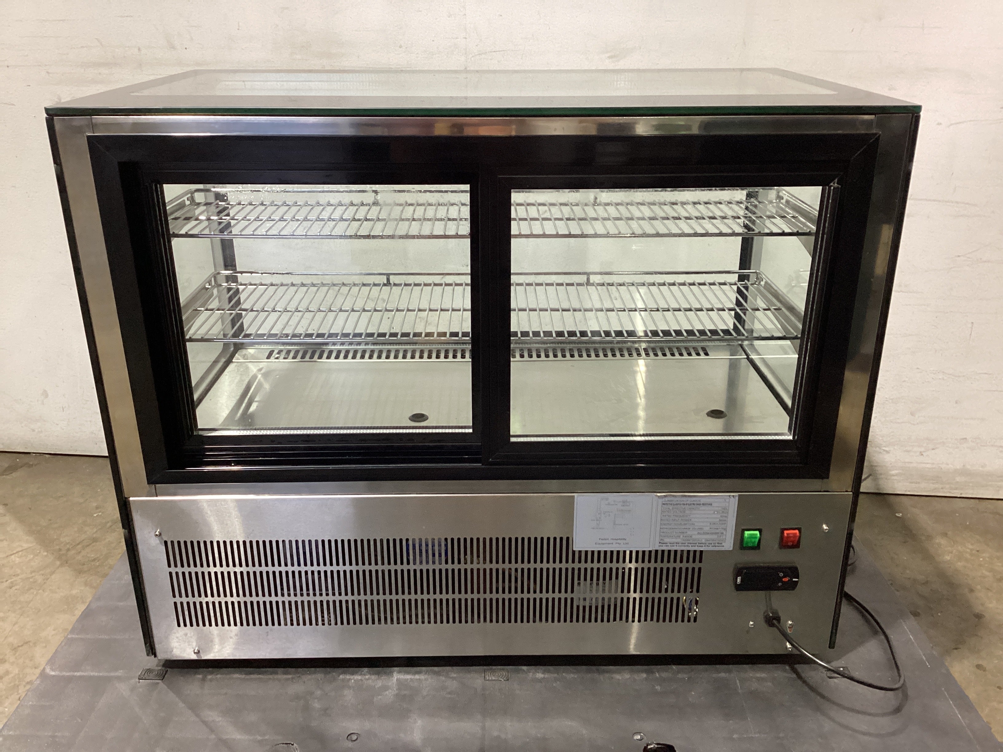 Federal GN-900HRT Food Display - 758444