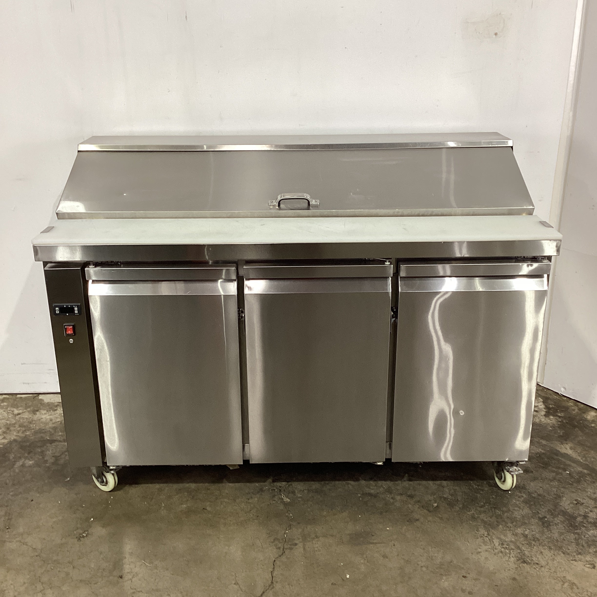 Federal SLB150 Sandwich Prep Fridge - 760715