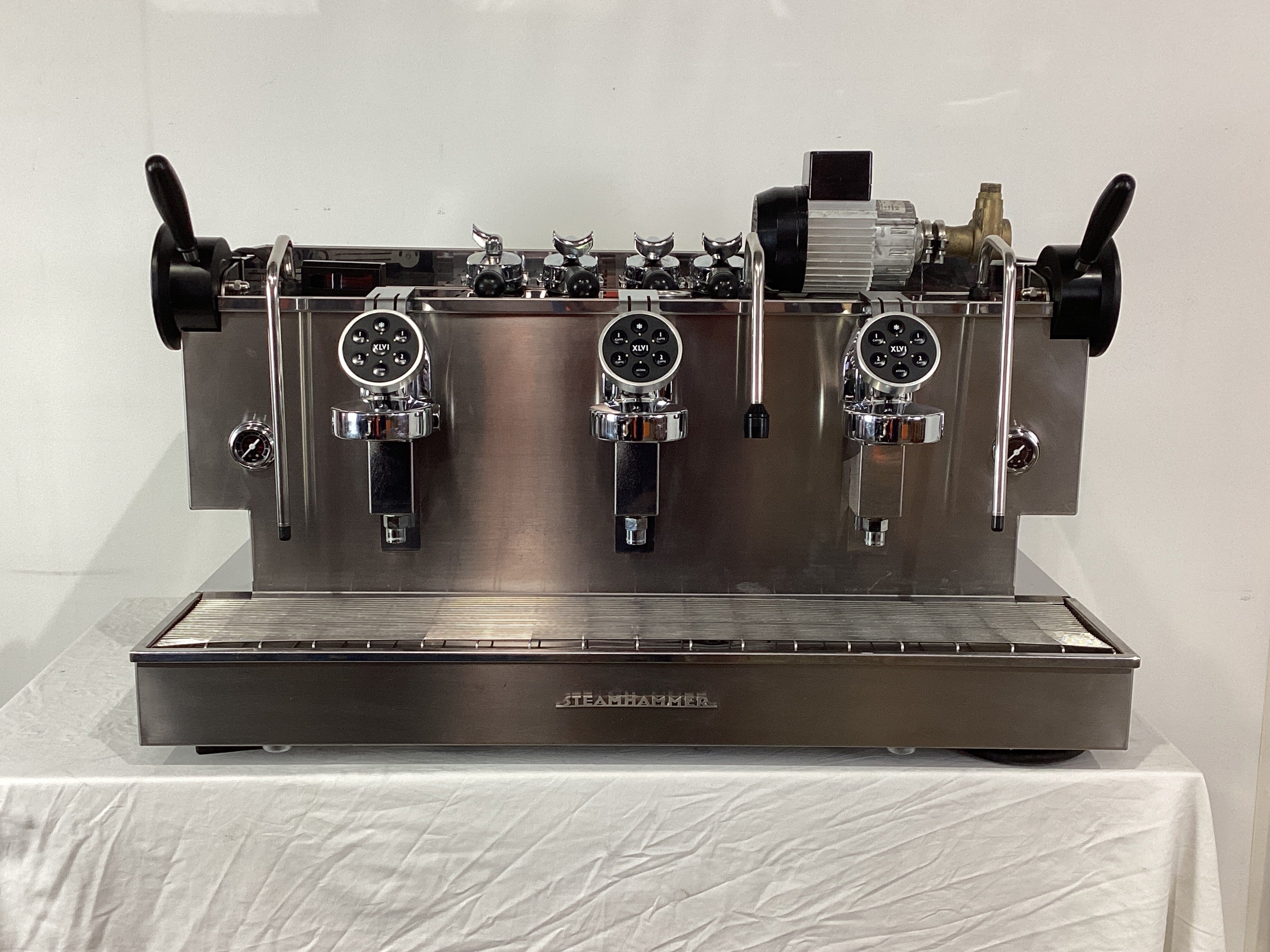 XLVI Steamhammer Electtronica 3 Group Coffee Machine - 763387