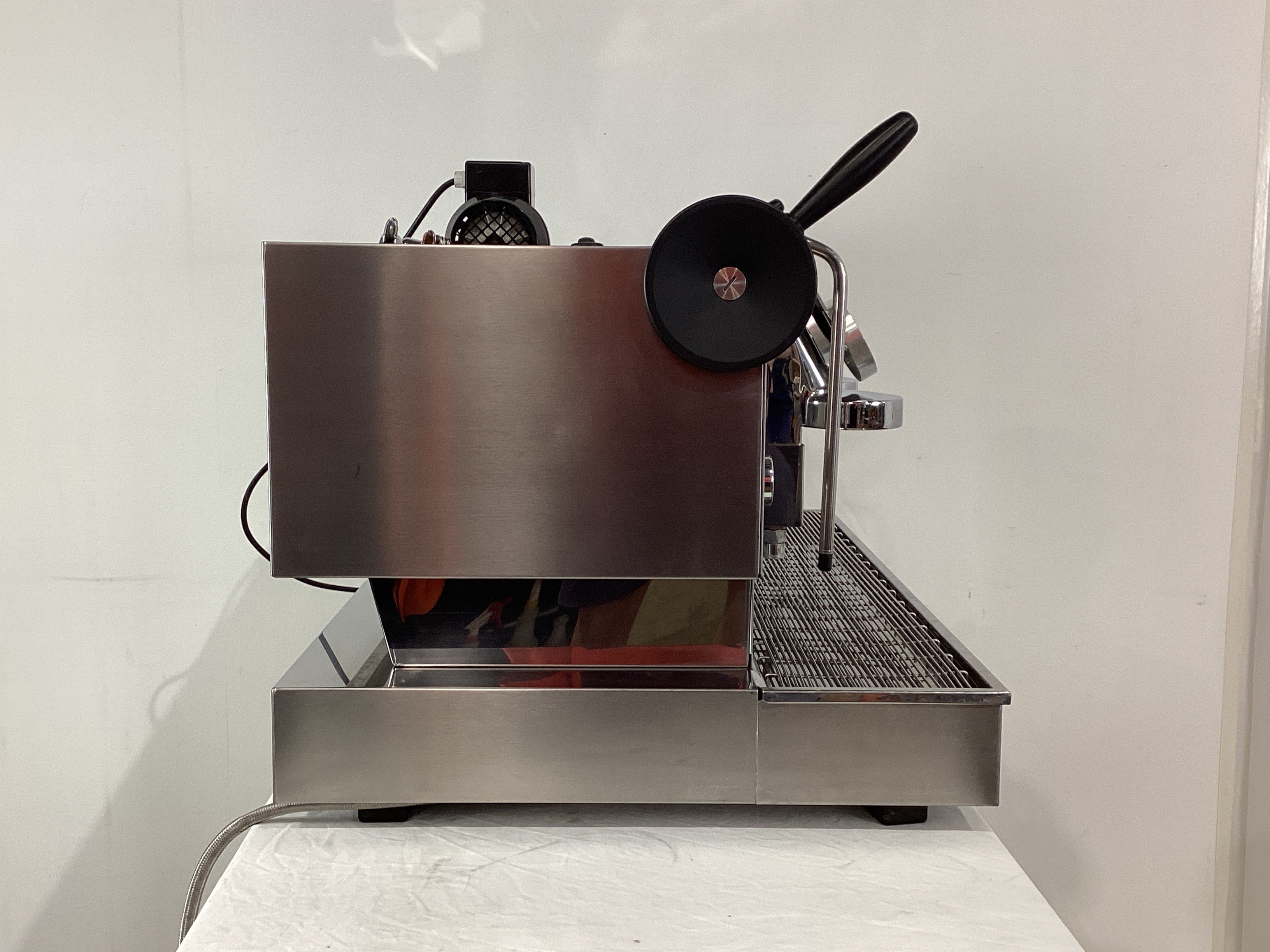 XLVI Steamhammer Electtronica 3 Group Coffee Machine - 763387