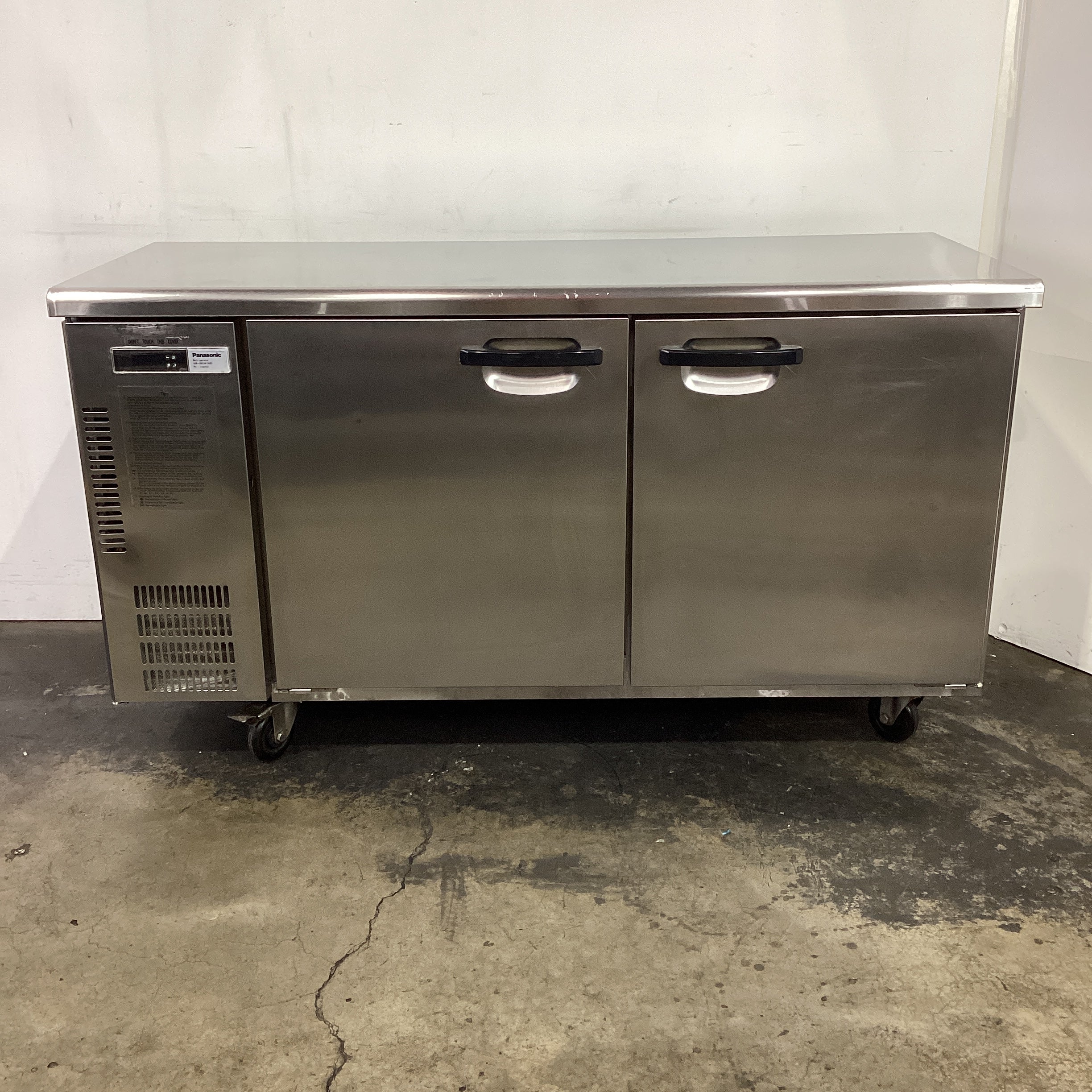Panasonic SUR-156HP Undercounter Fridge - 763603