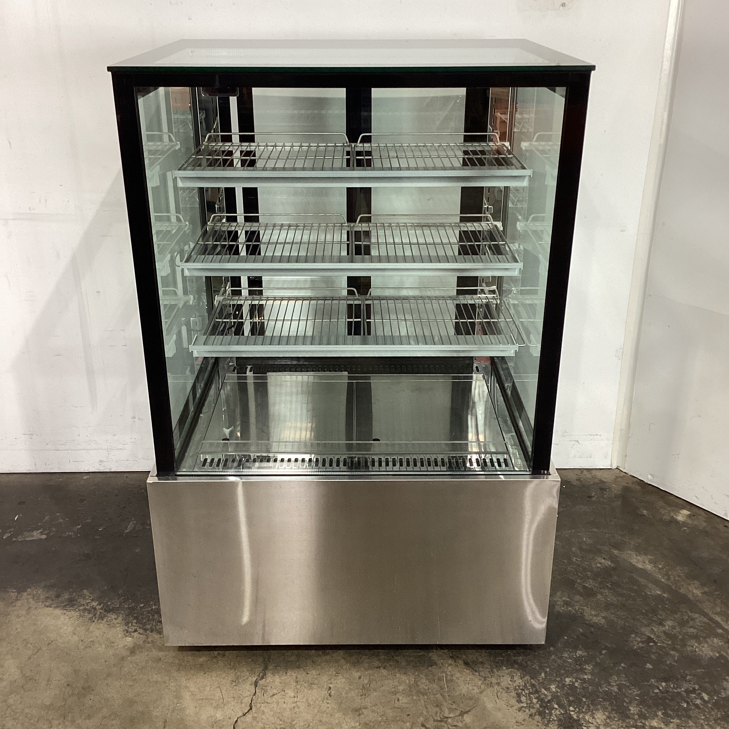 Federal SL830V Cold Food Display - 769103