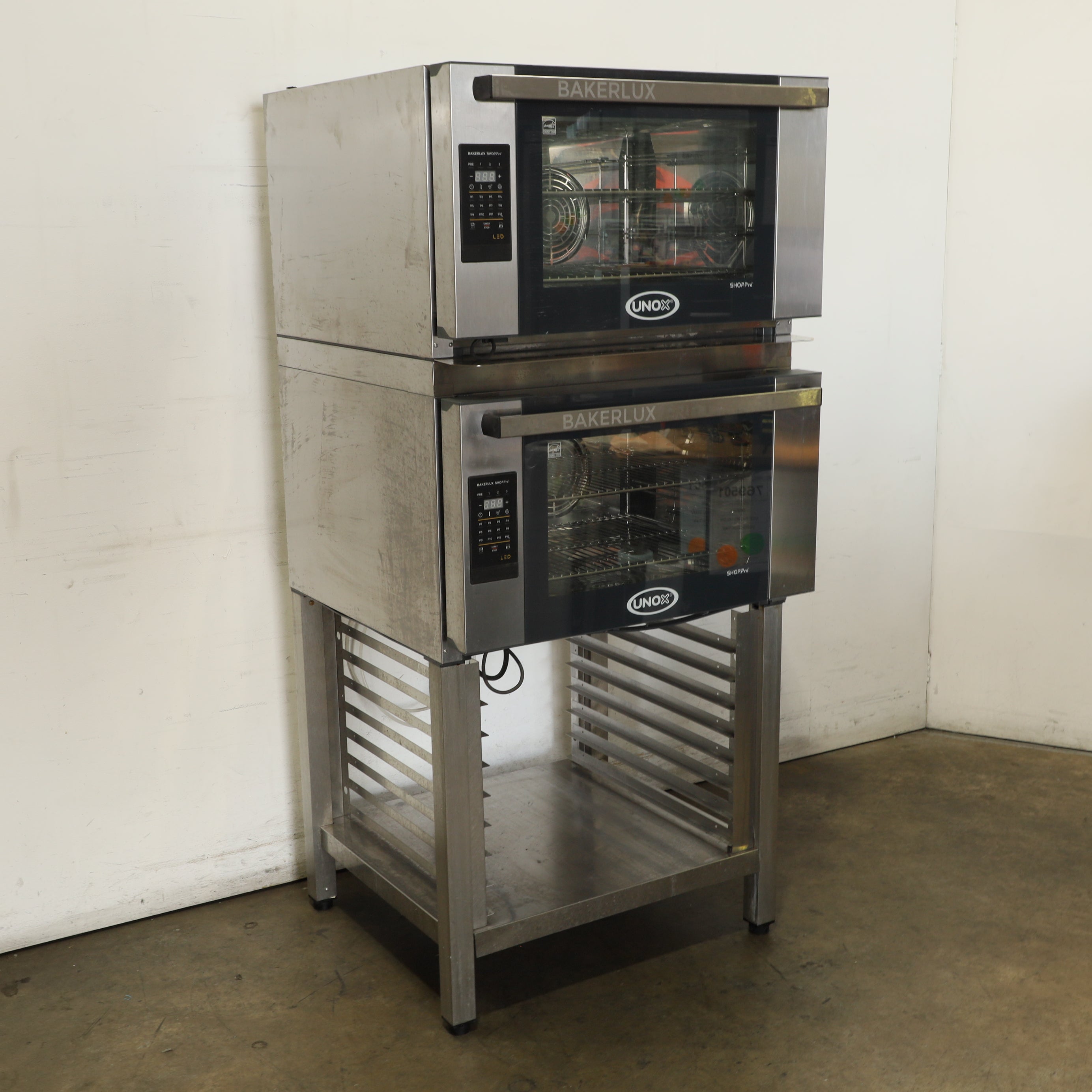 Unox BAKERLUX XEFT-04EU-ELDV Convection Ovens + Stand - 769501