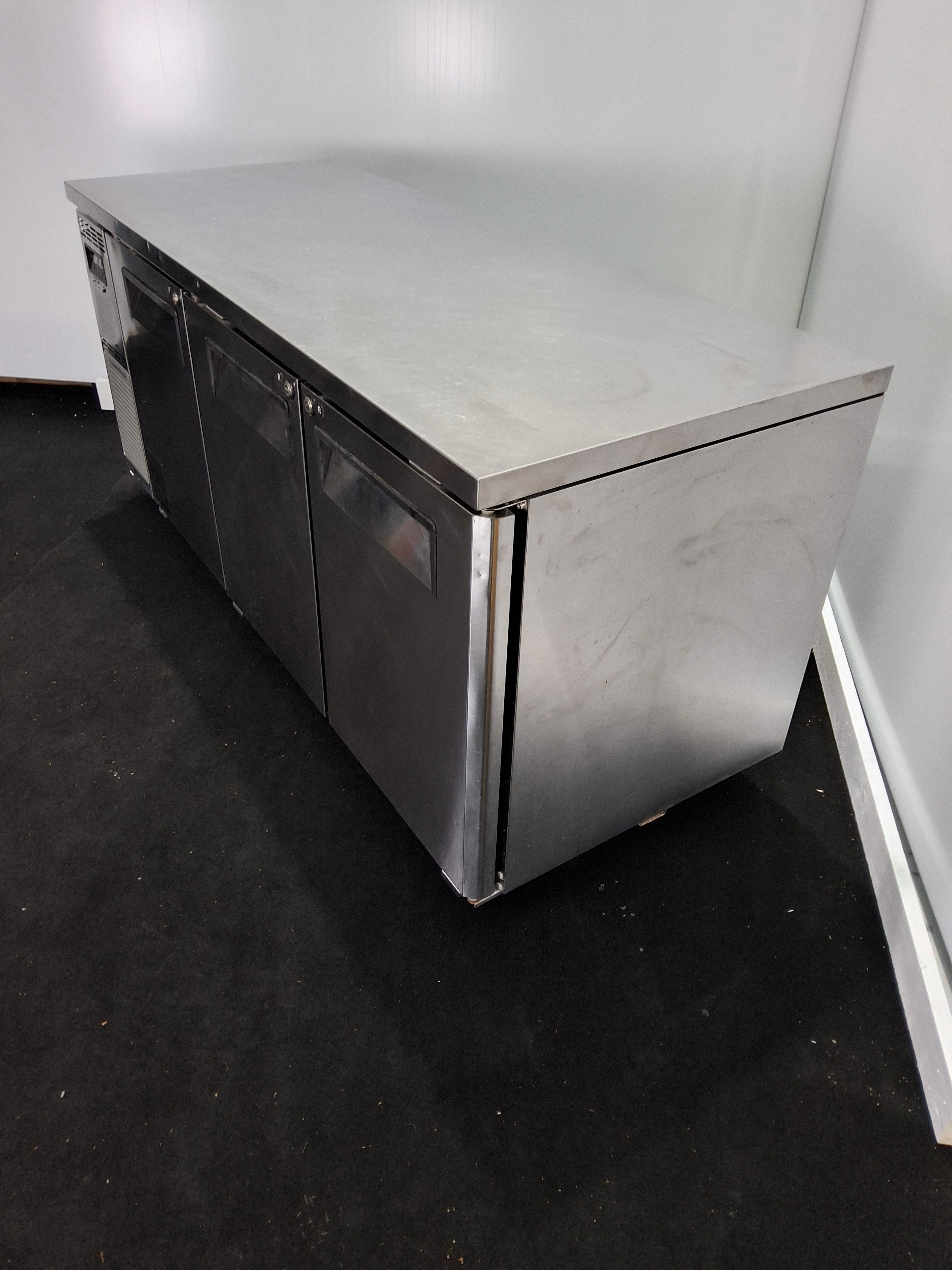 Turbo Air KURF18-3-N Undercounter Fridge/Freezer - 771788