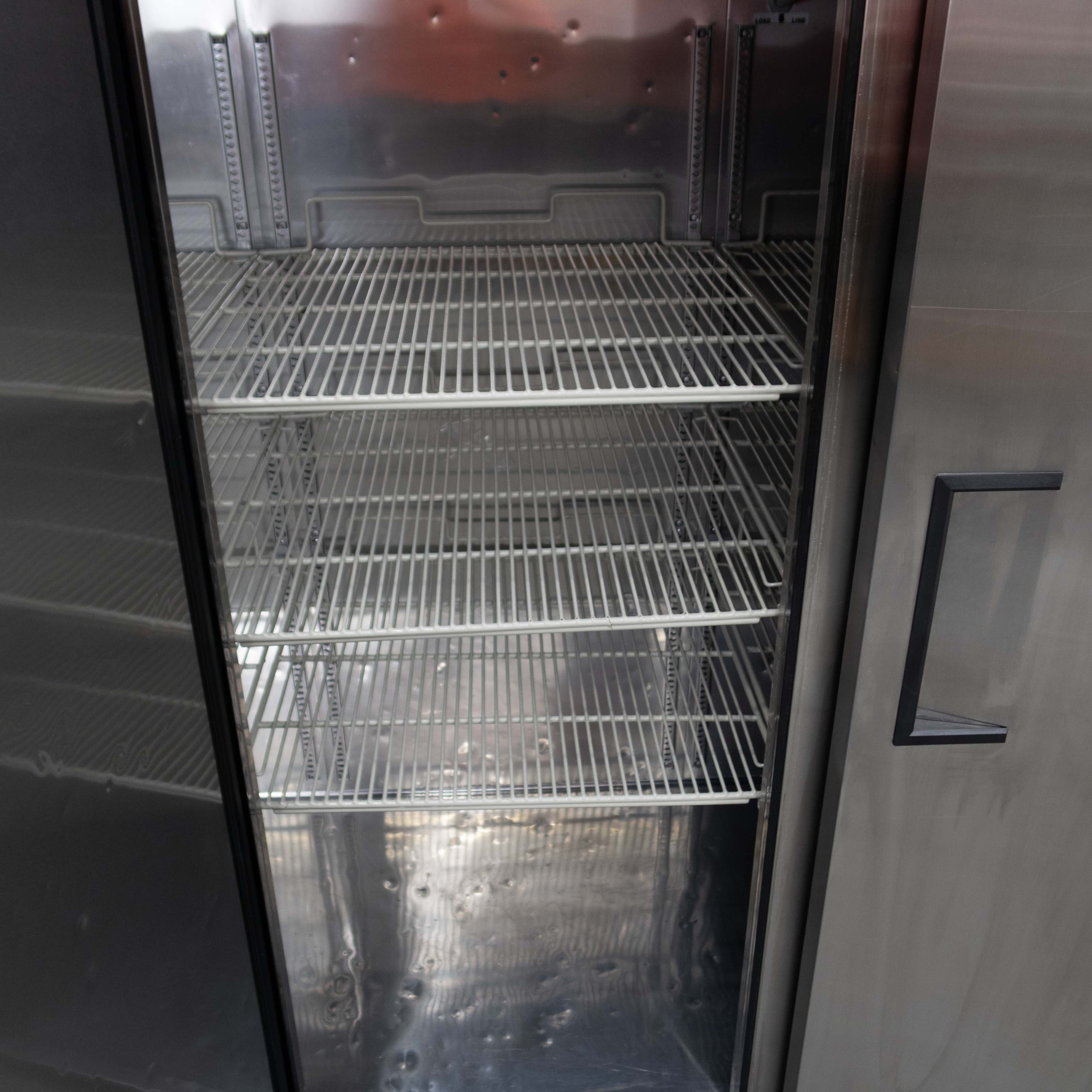 Skipio SFT65-3(6) Upright Freezer - 774699