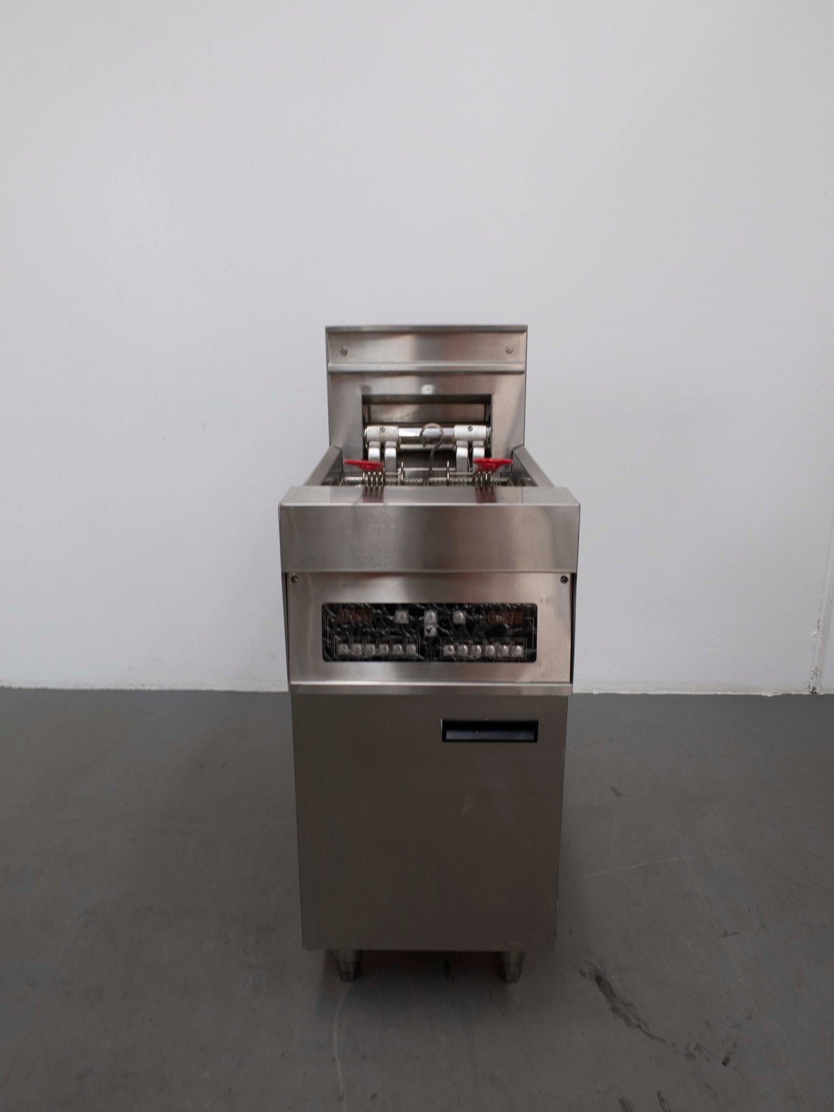 FryKing EF400 Single Tank Electric Fryer - 776210