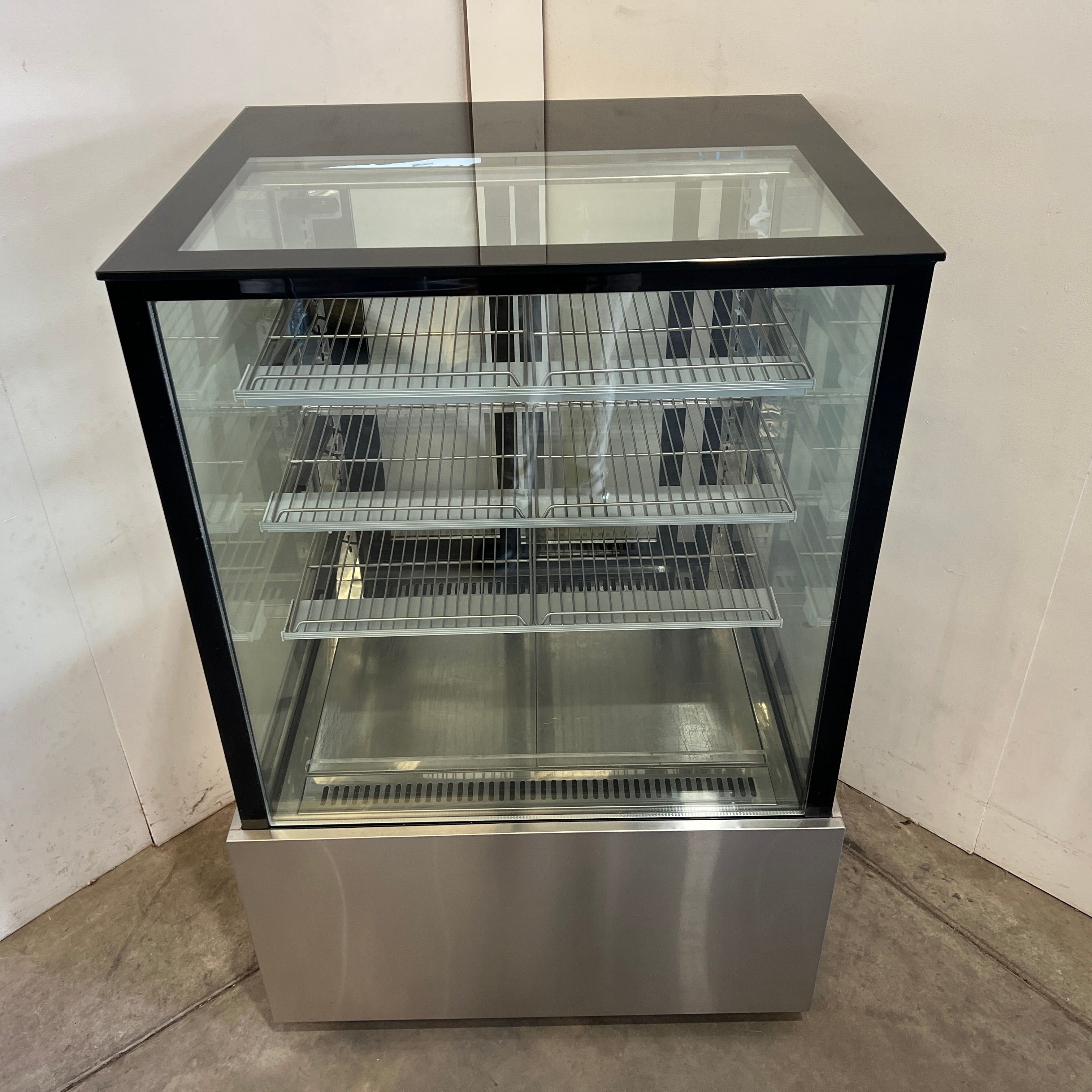 FED SL830V Cold Food Display - 779646