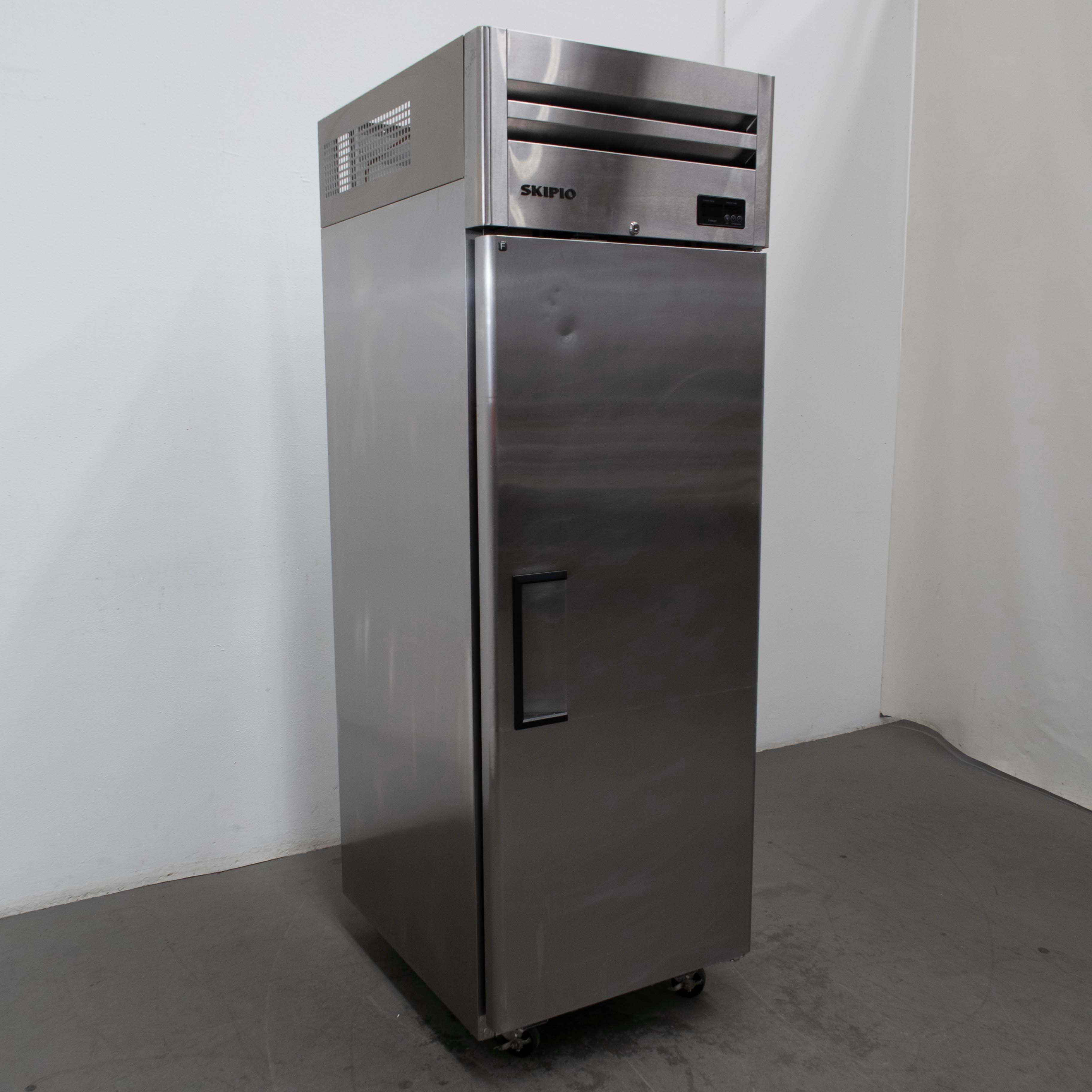 Skipio SFT25-1 Upright Freezer - 788660