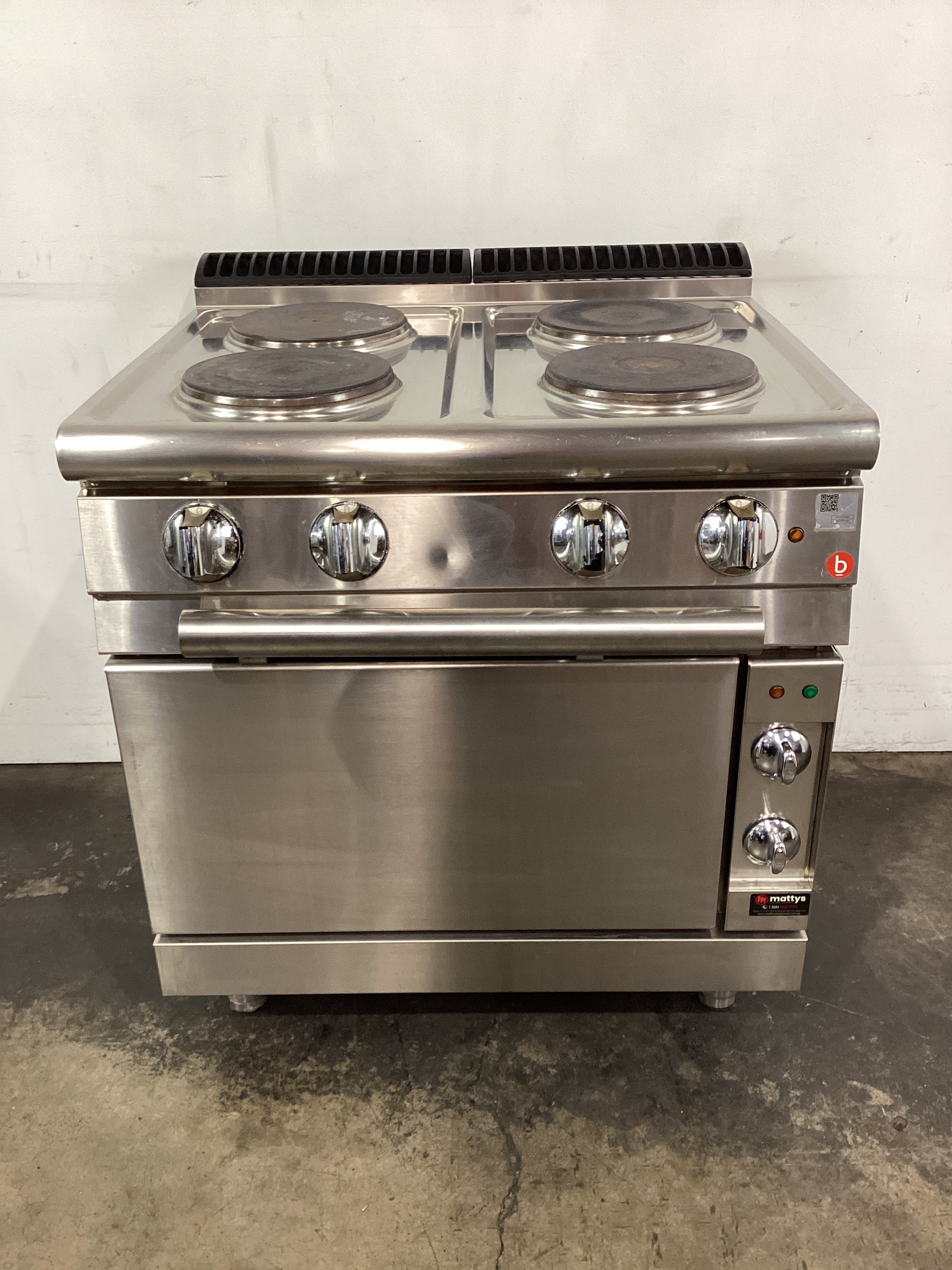 Baron Q70PCF/E800 Four Burner Cooktop with Electric Oven - 797395