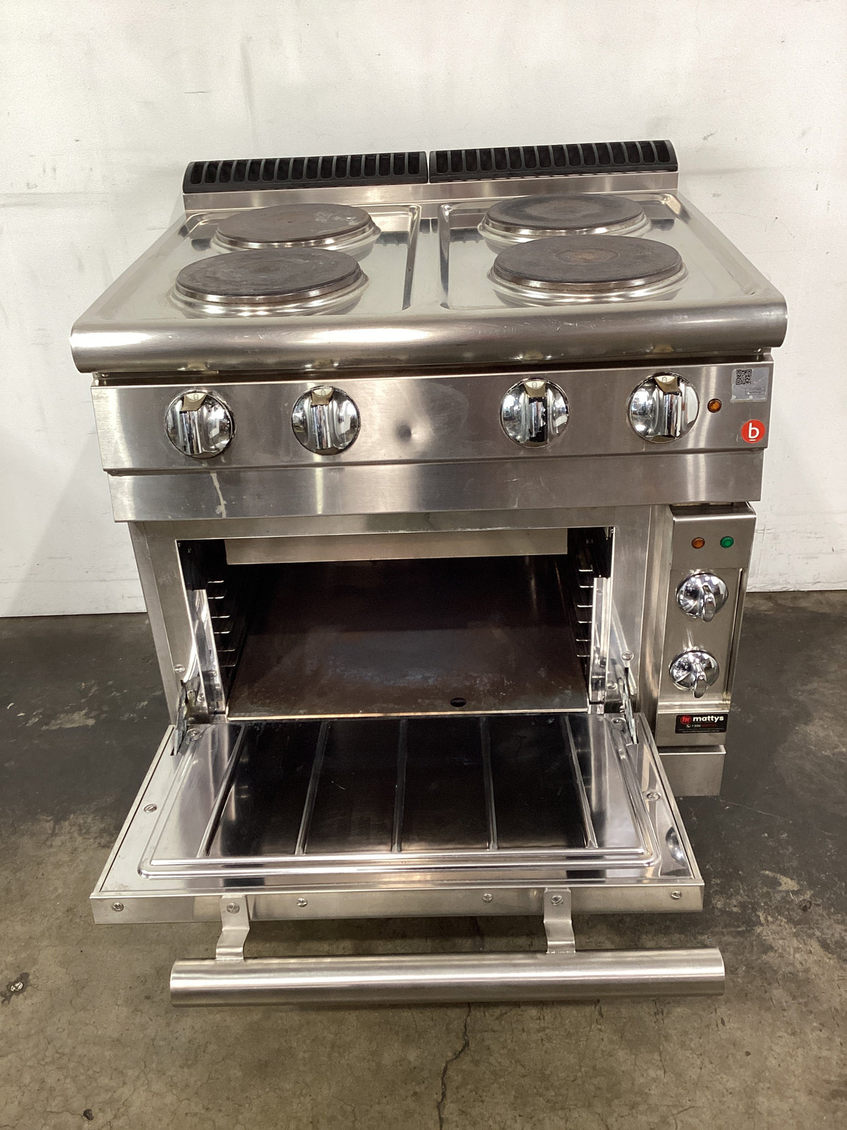 Baron Q70PCF/E800 Four Burner Cooktop with Electric Oven - 797395