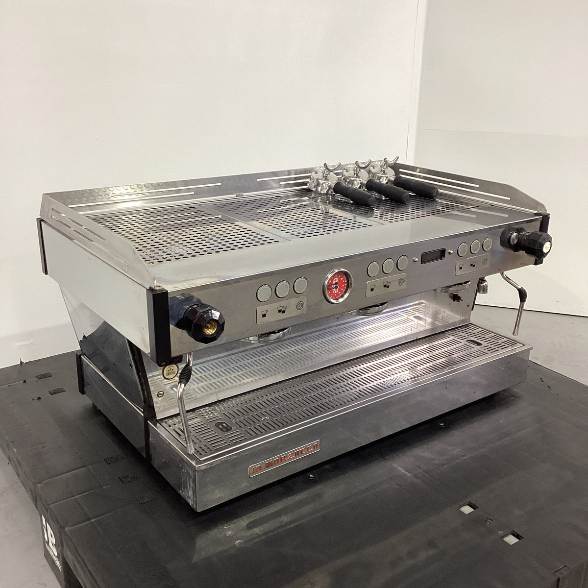 La Marzocco 3AV Linea PB Coffee Machine 3 Group - 800227