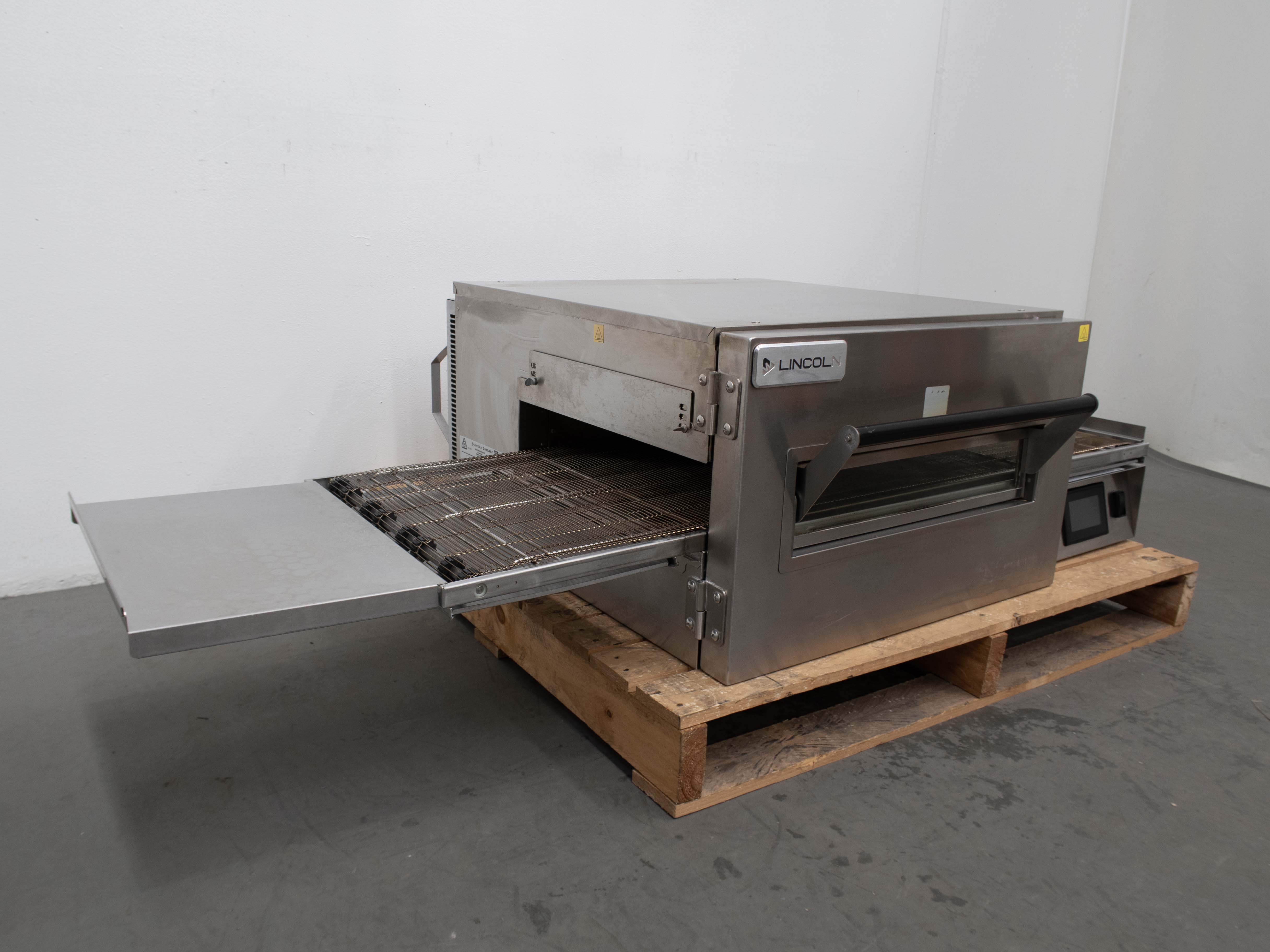 Lincoln 1155 Conveyor Pizza Oven - 808852