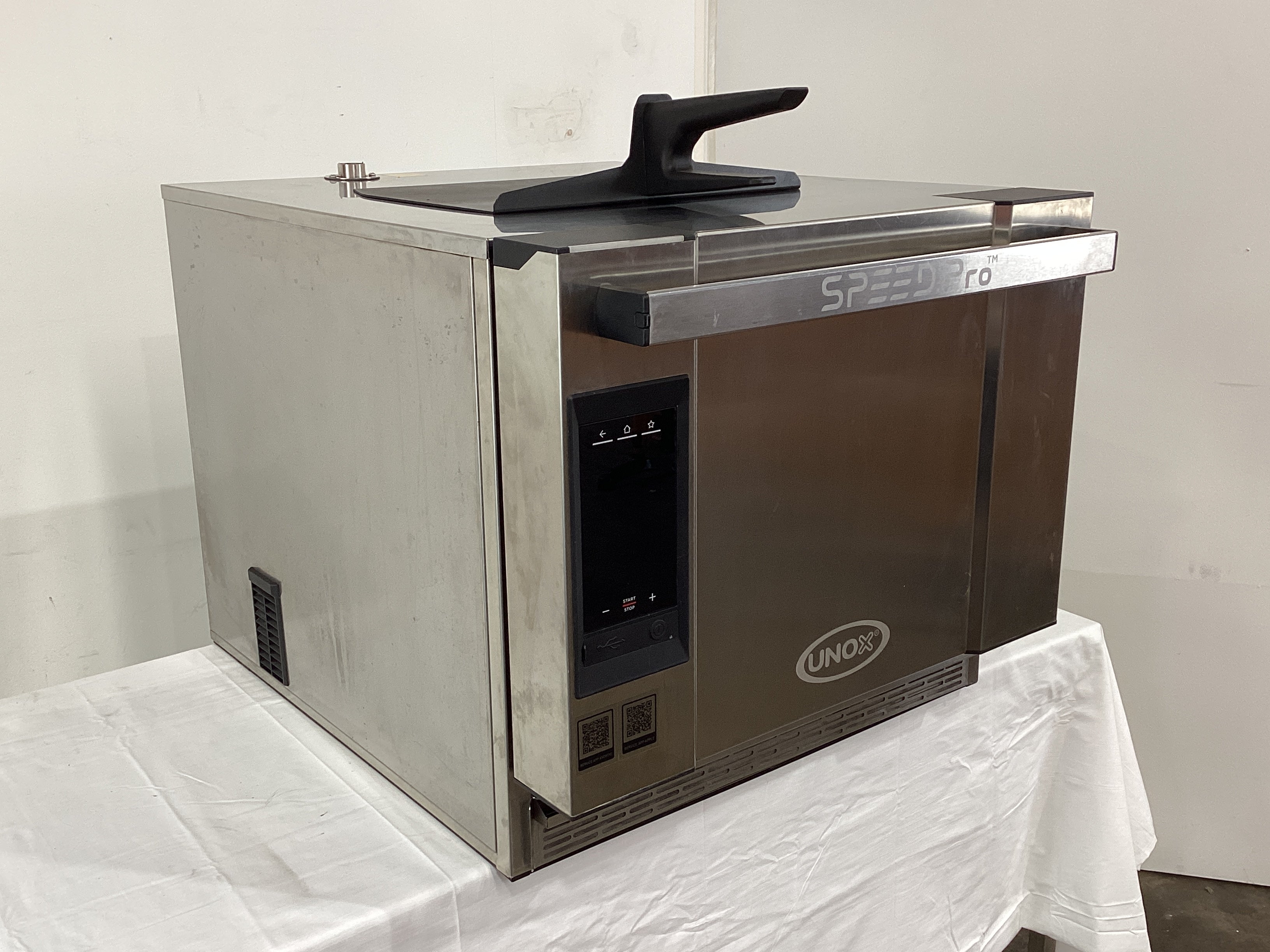 Unox XESW-03HS-MDDN Speed Oven - 809275