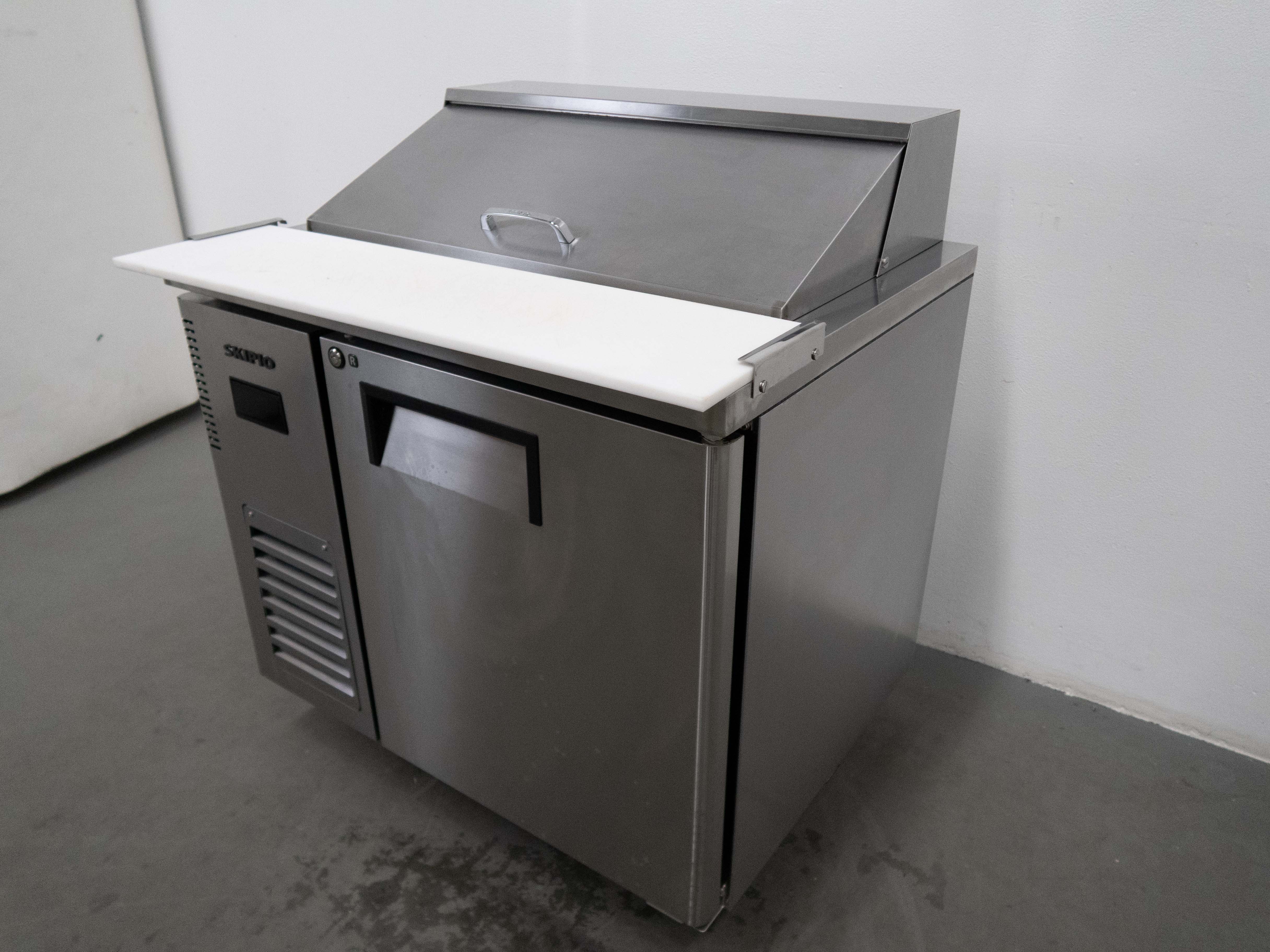 Skipio SHR9-1 Sandwich Prep Fridge - 809894