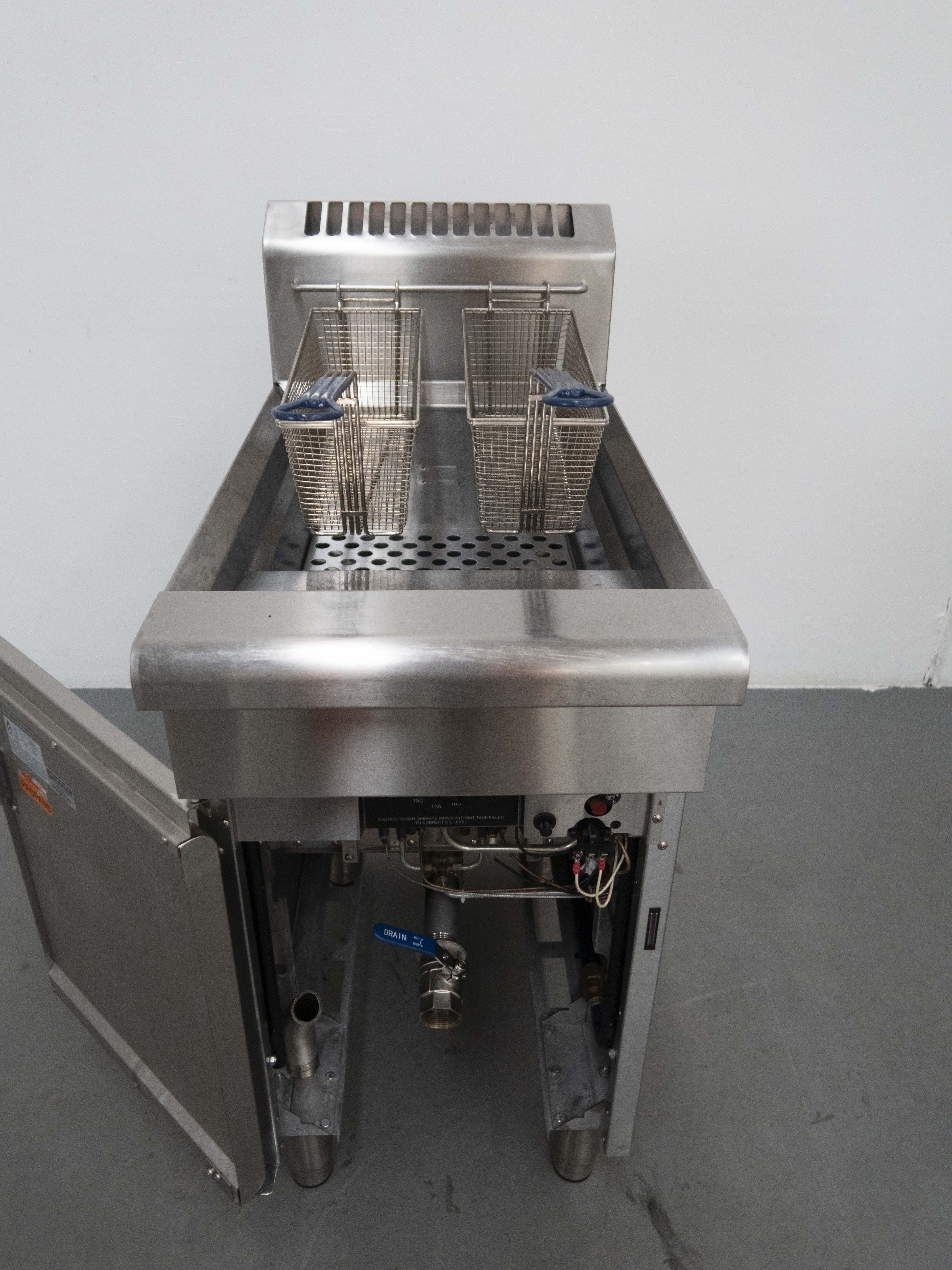 Waldorf FN8120G Fryer - 810940