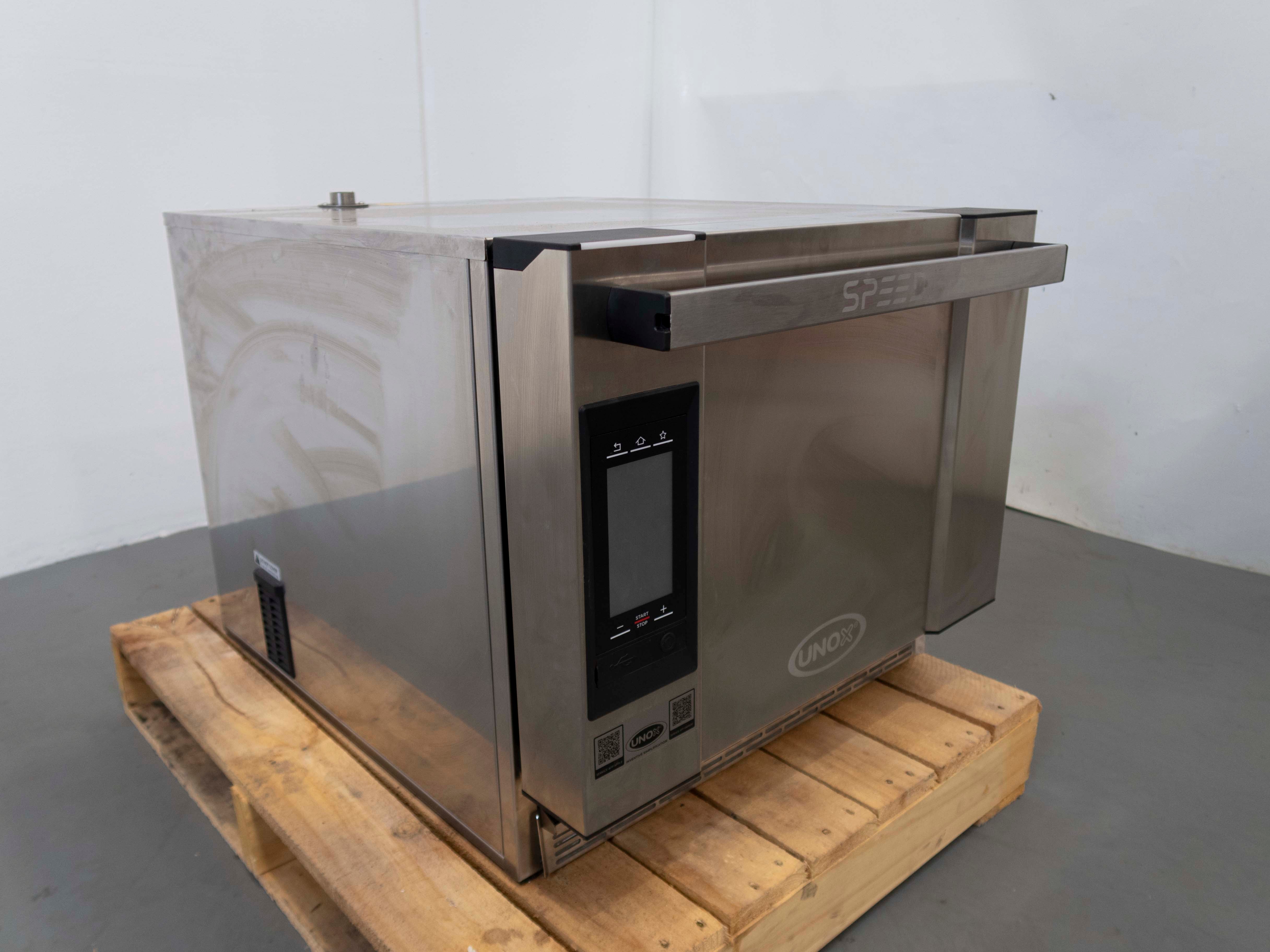 Unox XESW-03HS-MDDN Speed Oven - 811431