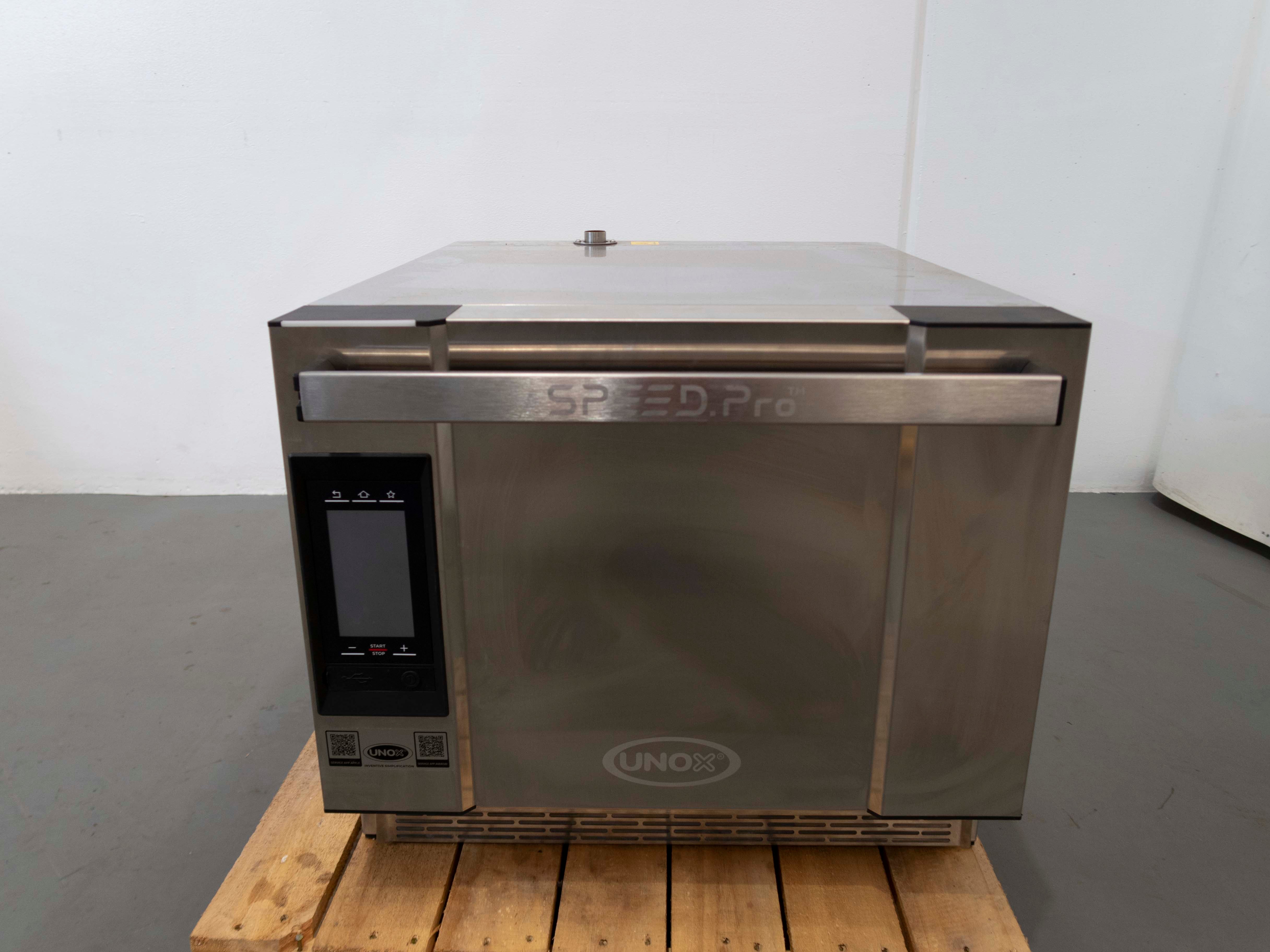 Unox XESW-03HS-MDDN Speed Oven - 811431