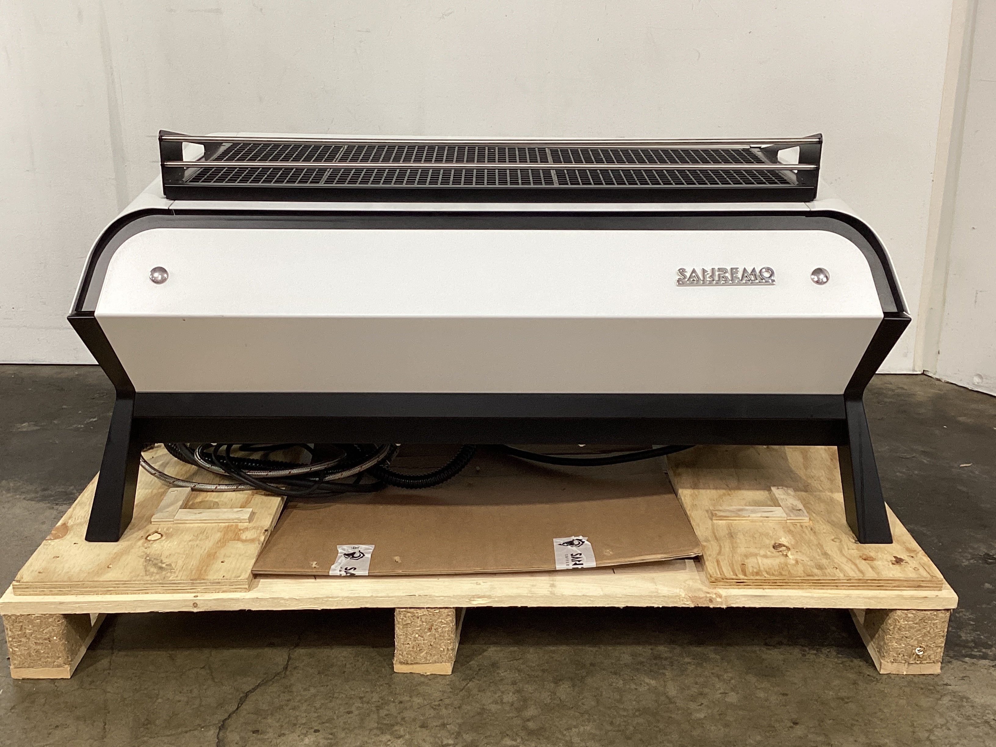 Sanremo F18SB 3 Group Coffee Machine - 811488