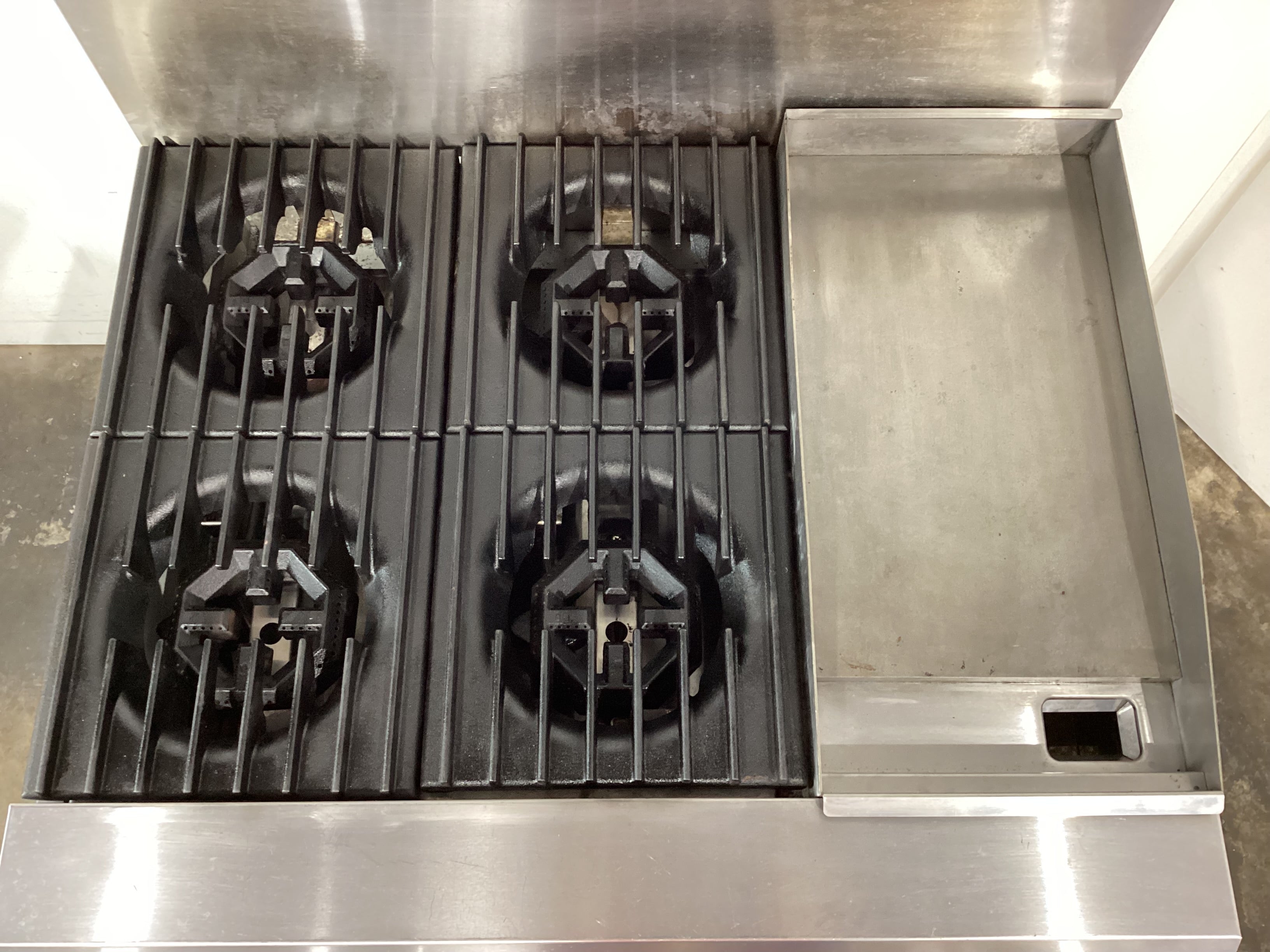 Thor GH102-N Range Oven - 813429