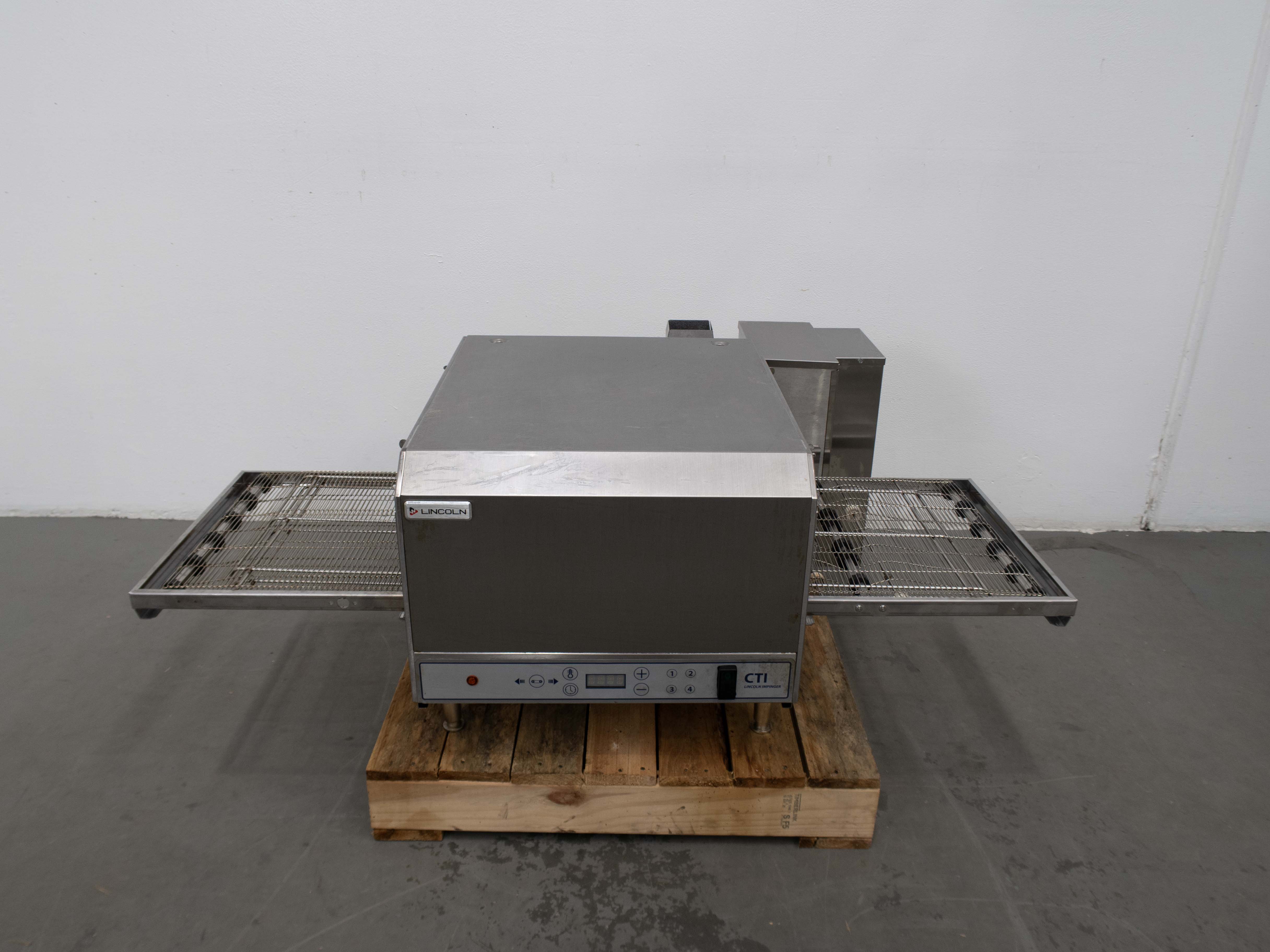 Lincoln 2504-1 Conveyor Oven - 814189
