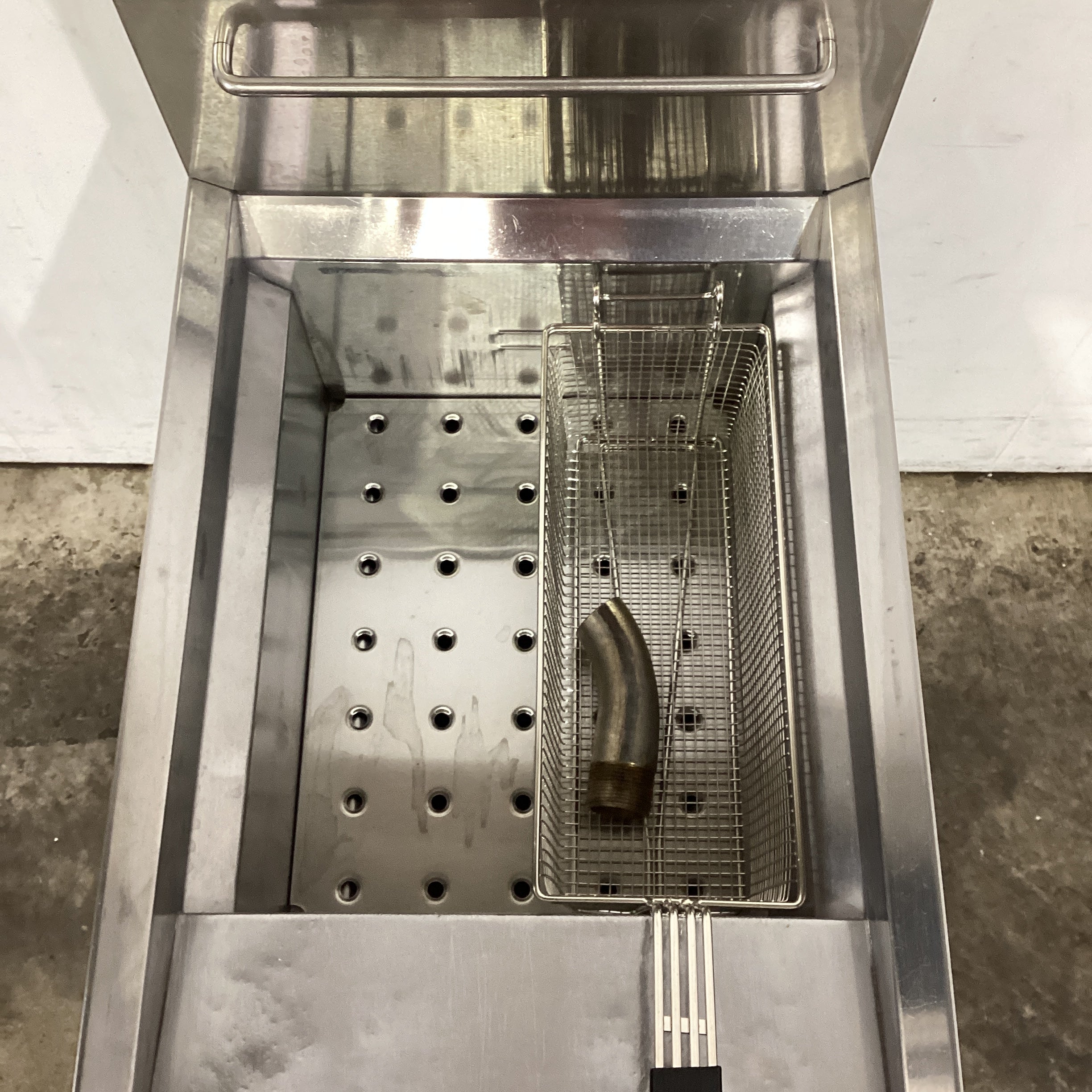 Waldorf FN8118G Fryer - 814448