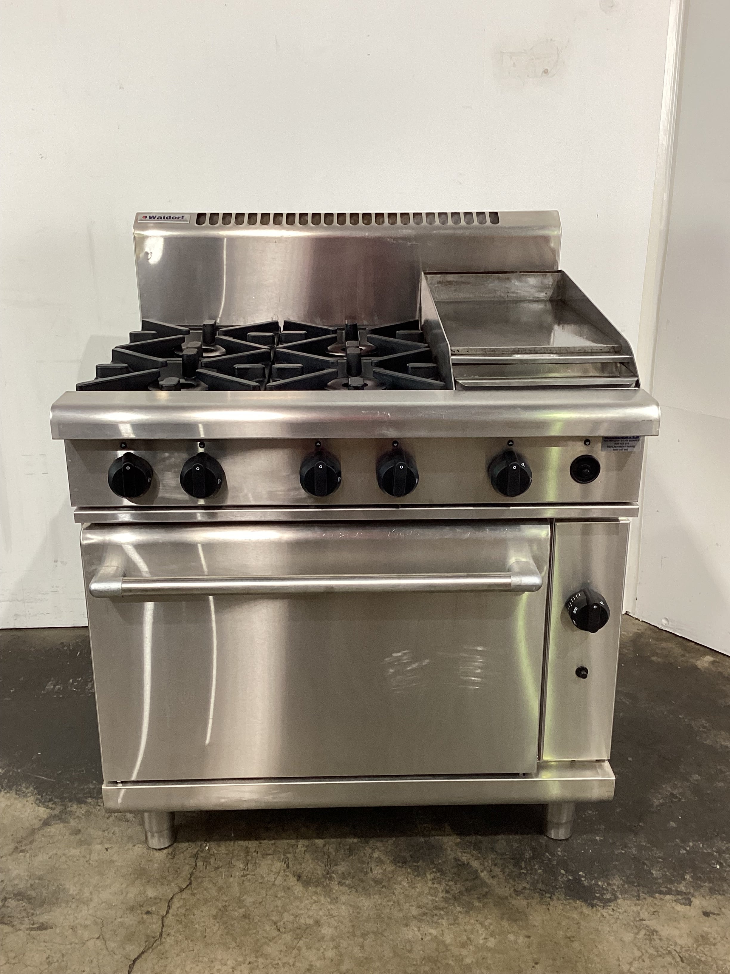 Waldorf RN8613GCF Range Oven - 815659