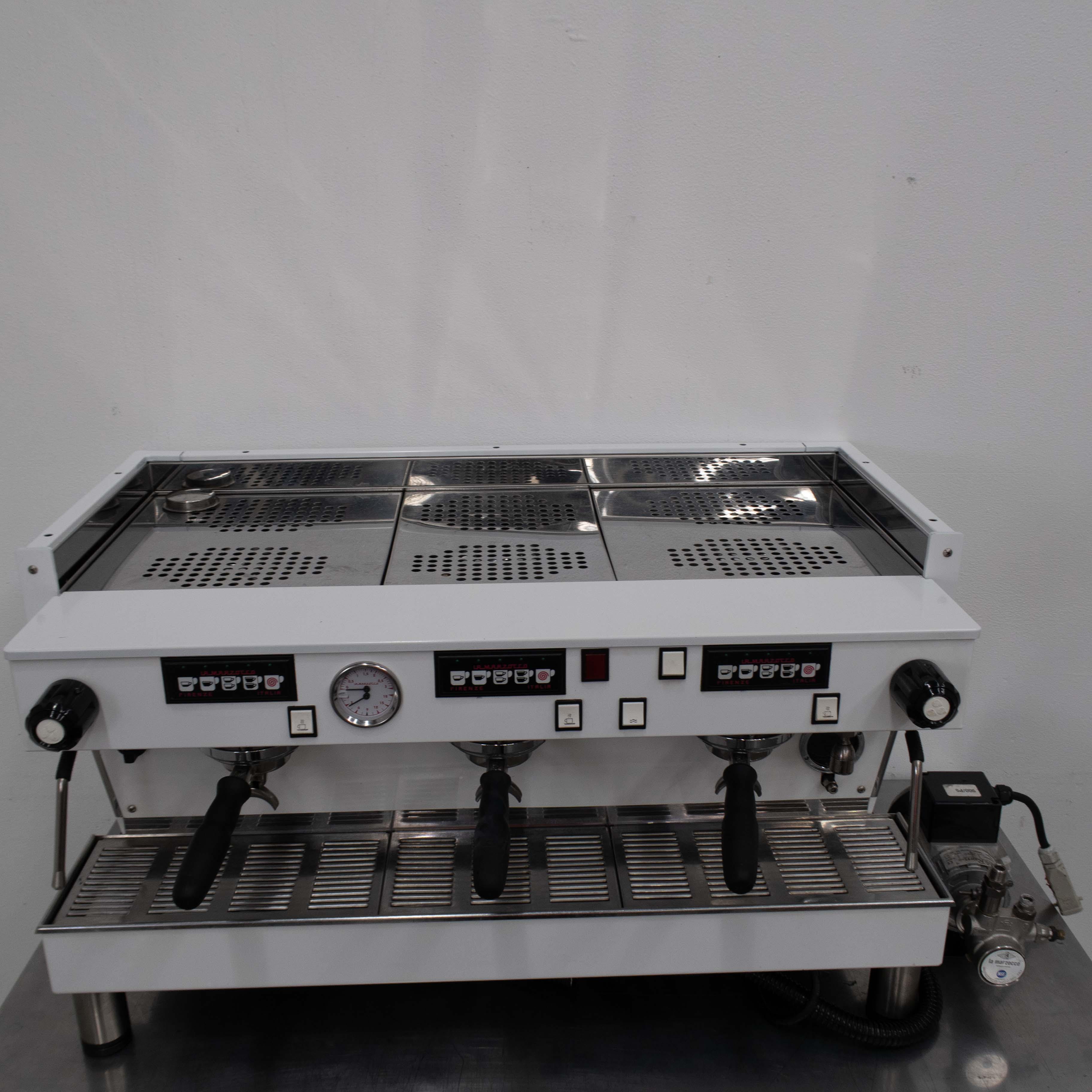 La Marzocco Linea 3AV 3 Group Coffee Machine - 815935