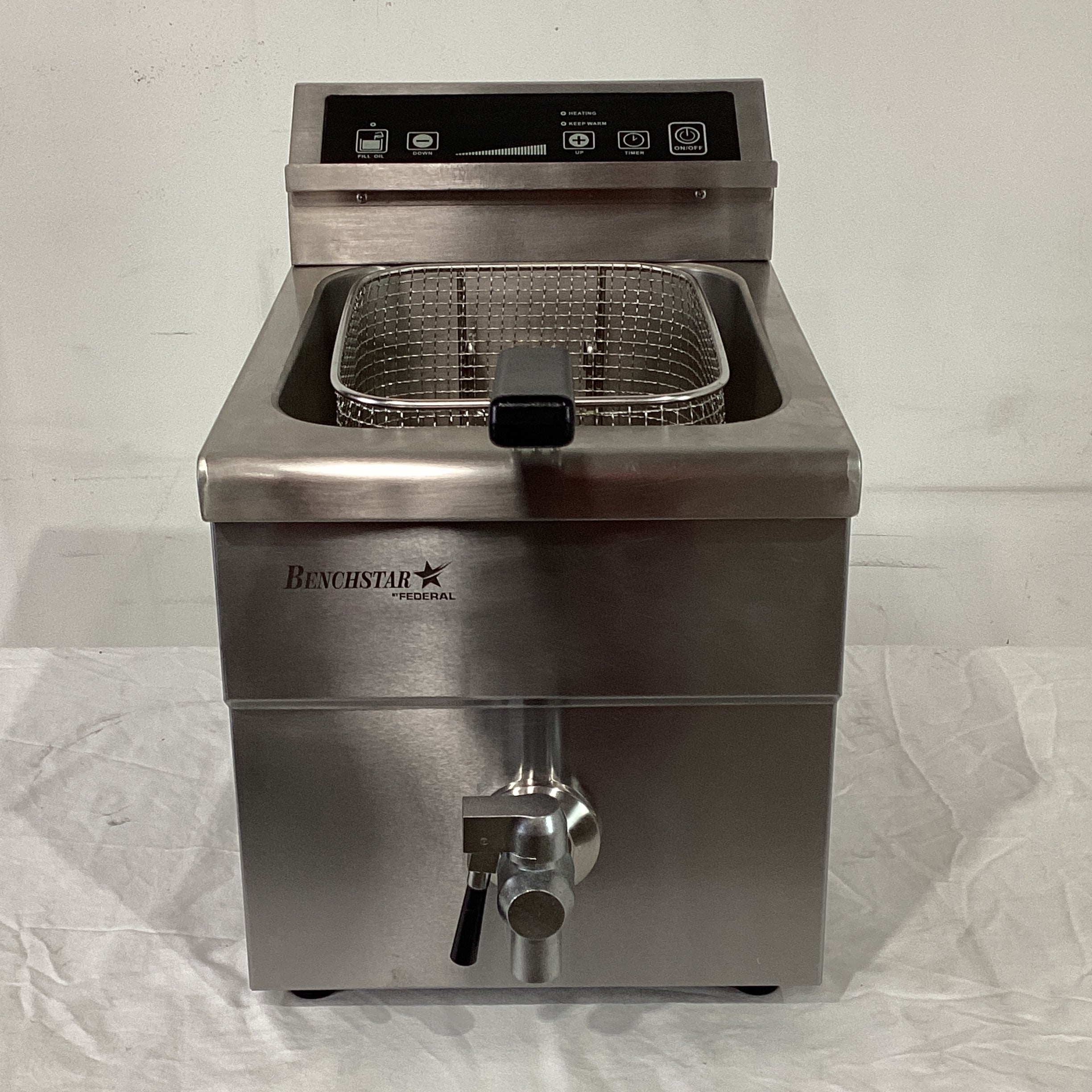 Benchstar IF3500S Countertop Induction Fryer - 817769