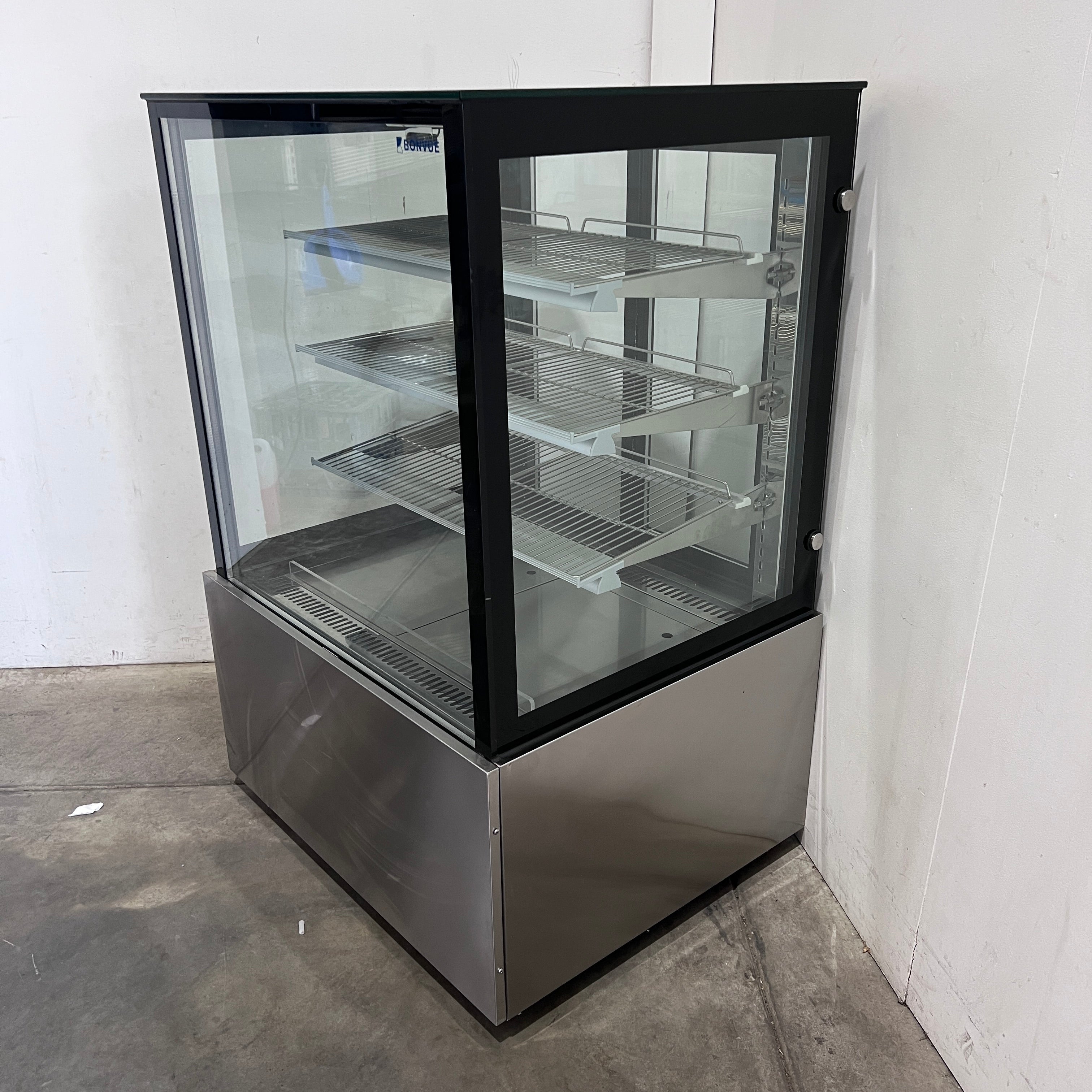 Bonvue SL830V Cake Display - 817960