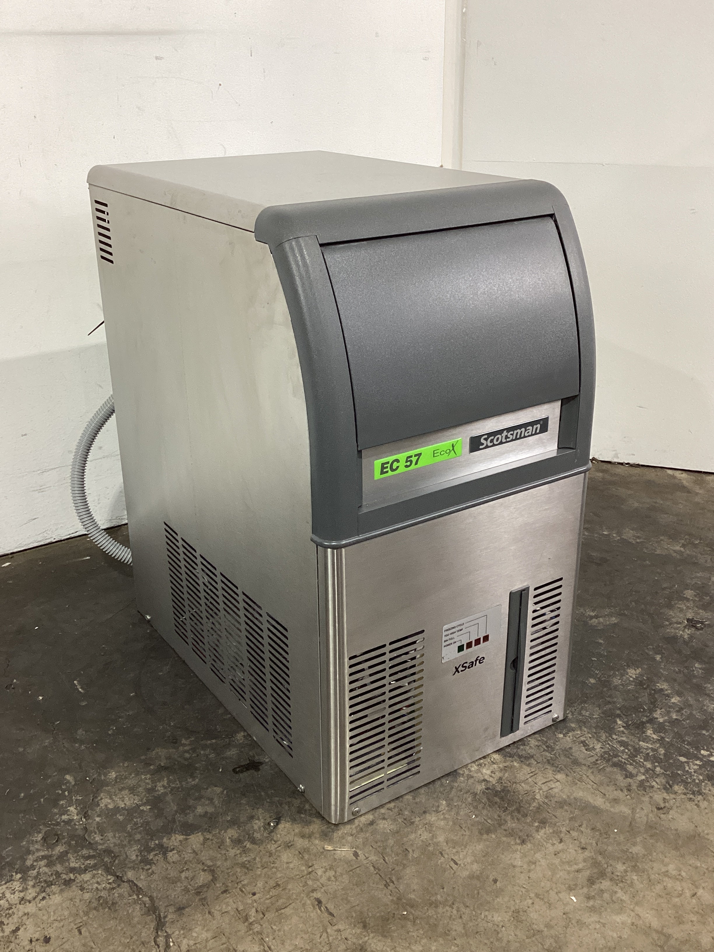 Scotsman ECS 57A Ice Machine - 818268