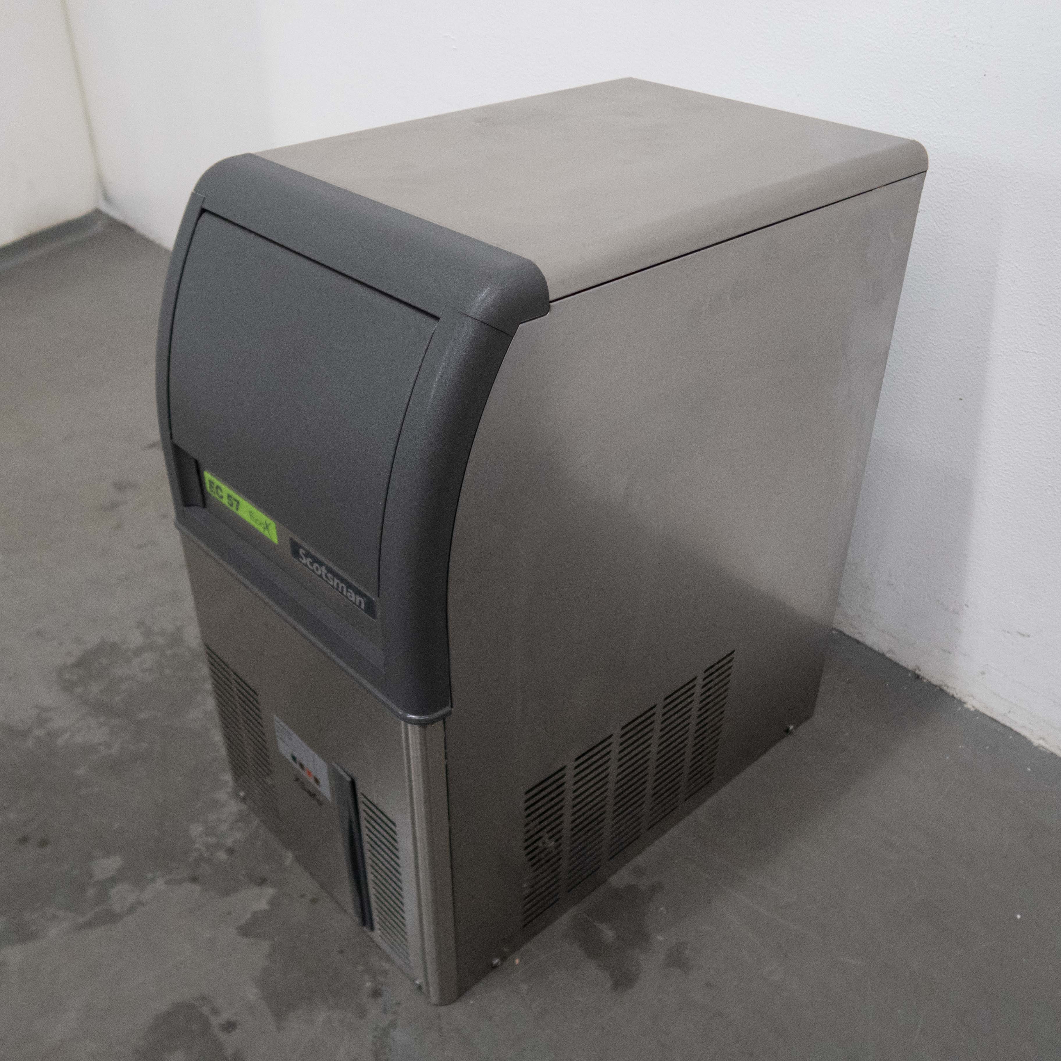 Scotsman ECS 57 A OX Ice Machine - 818536