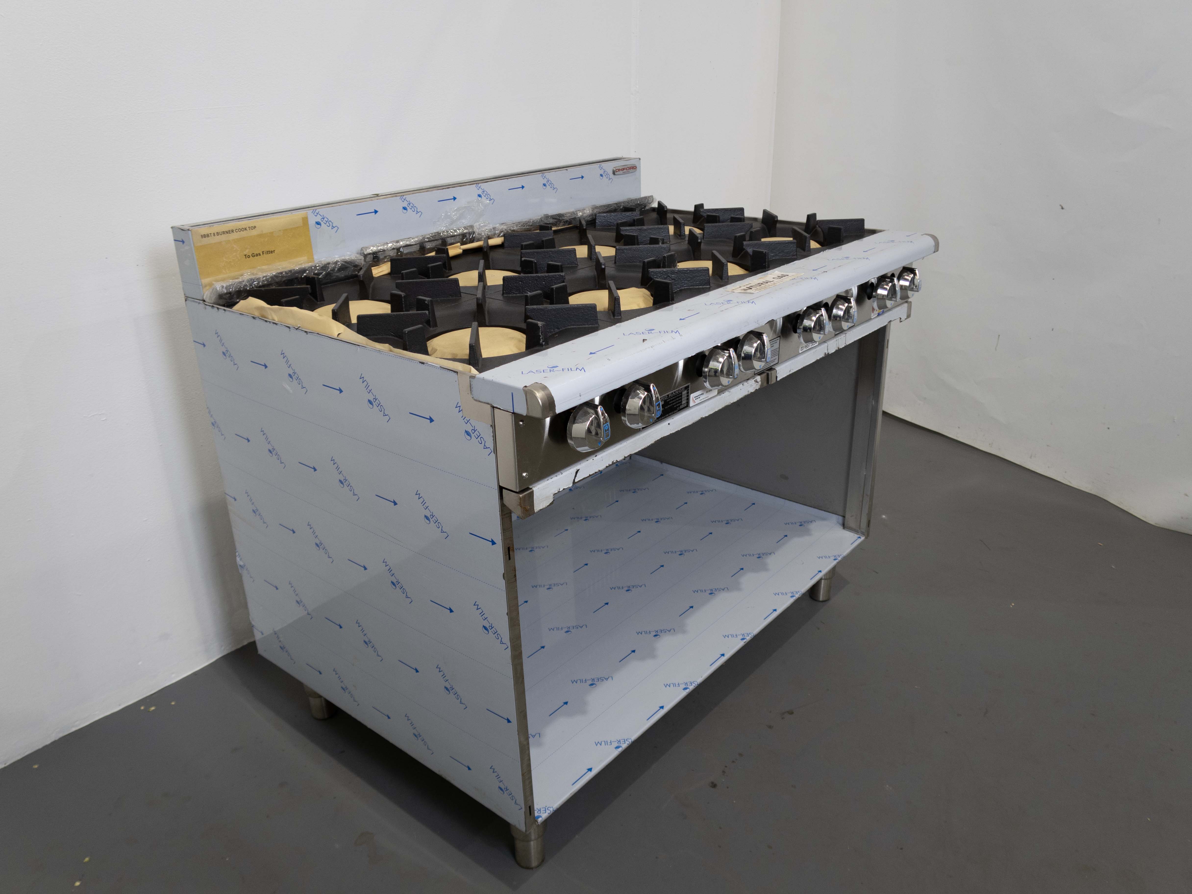 As New Oxford 8BBT 8 Burner Cooktop - 819017