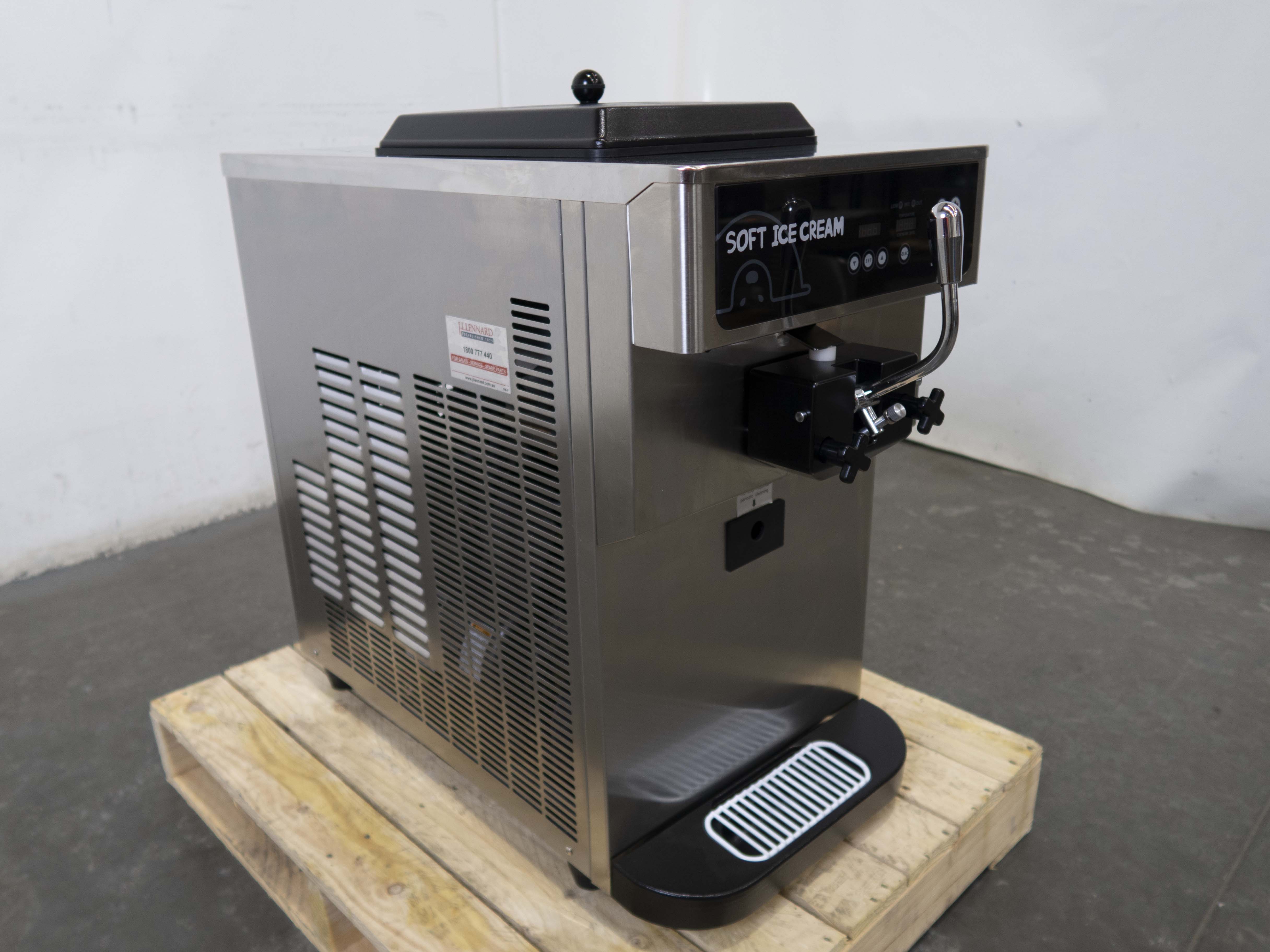 Icetro SSI-151TG Ice Cream Machine - 819076