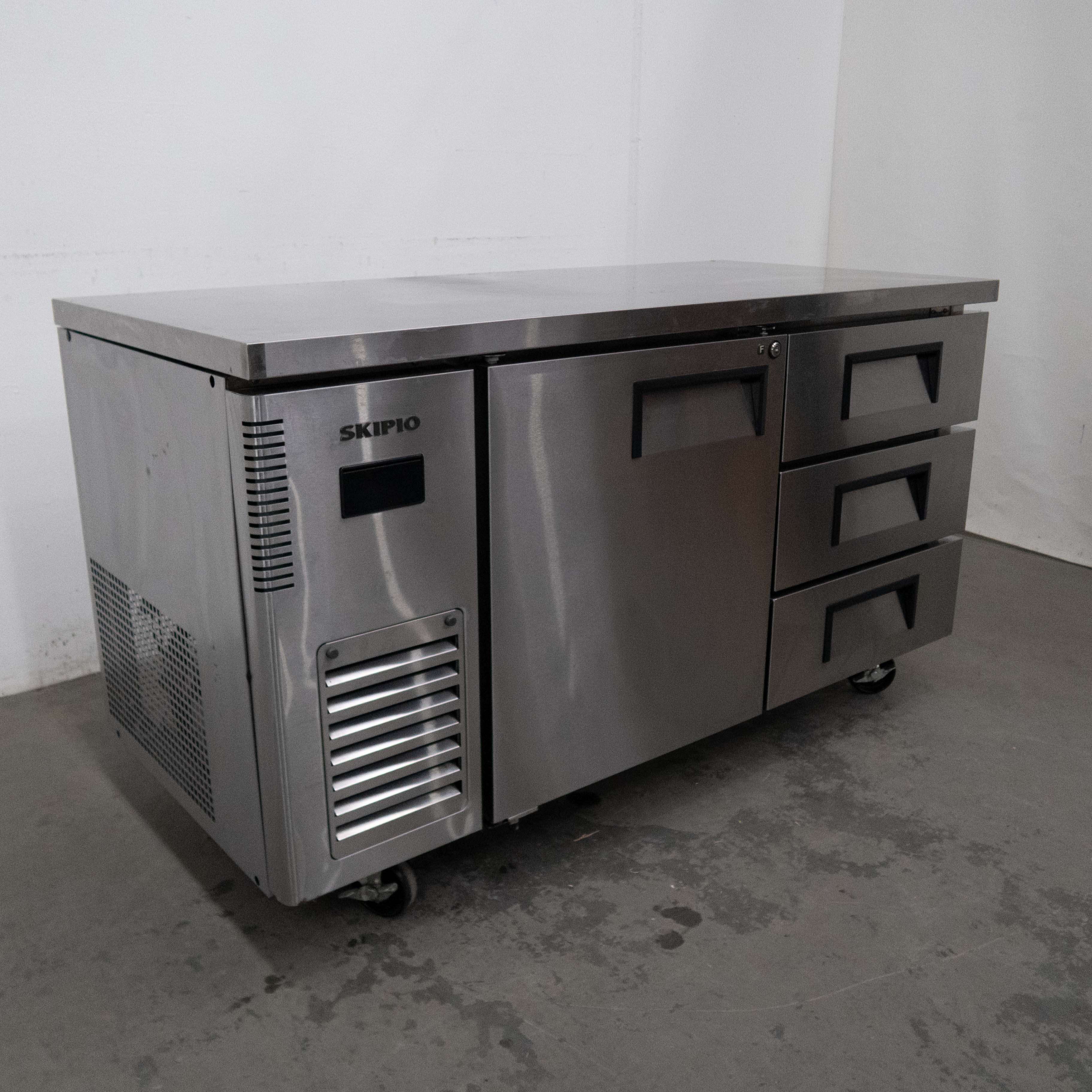 Skipio SUF15-3D-3 Undercounter Freezer - 821237