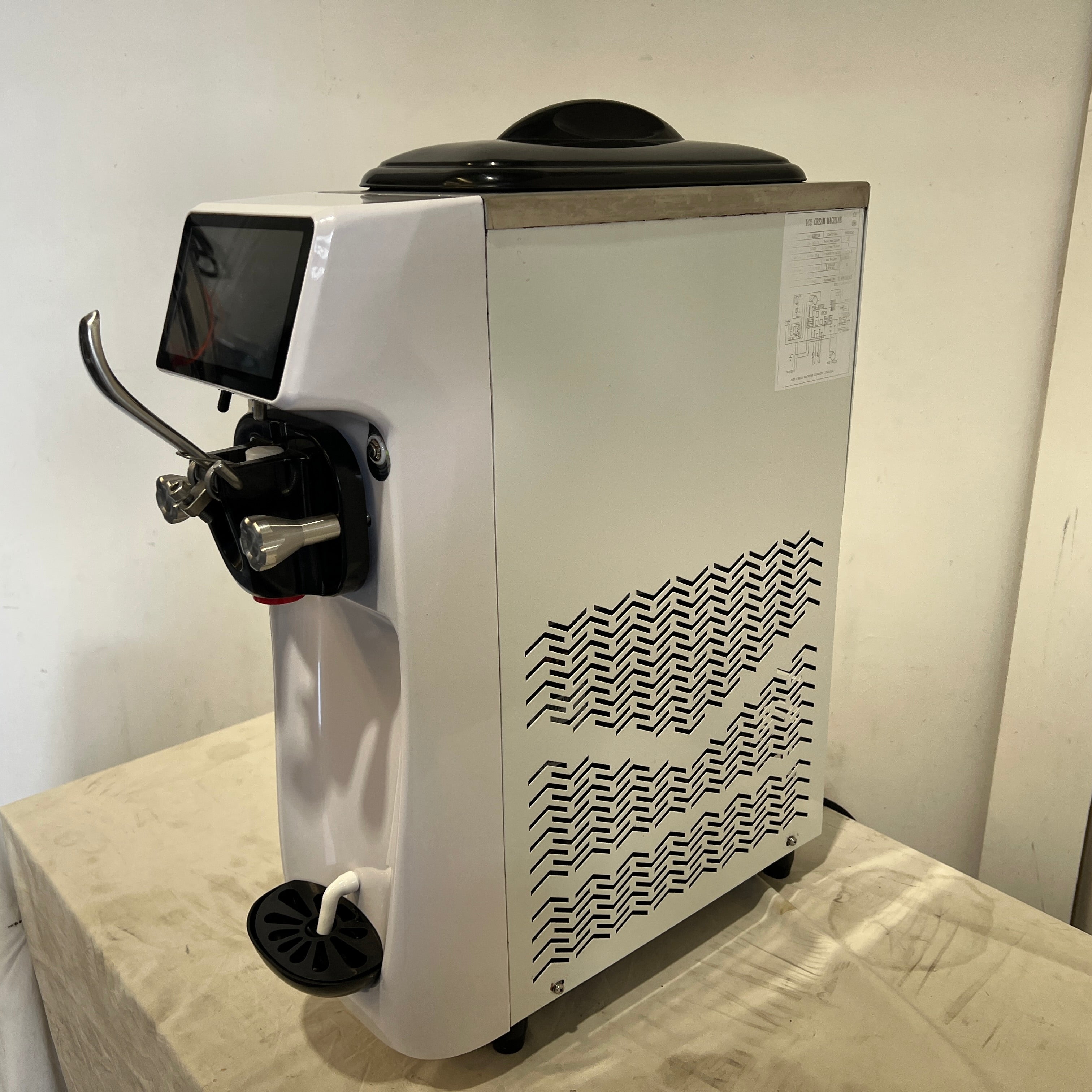 Mama Mia ST16RELW Ice Cream Machine - 822299