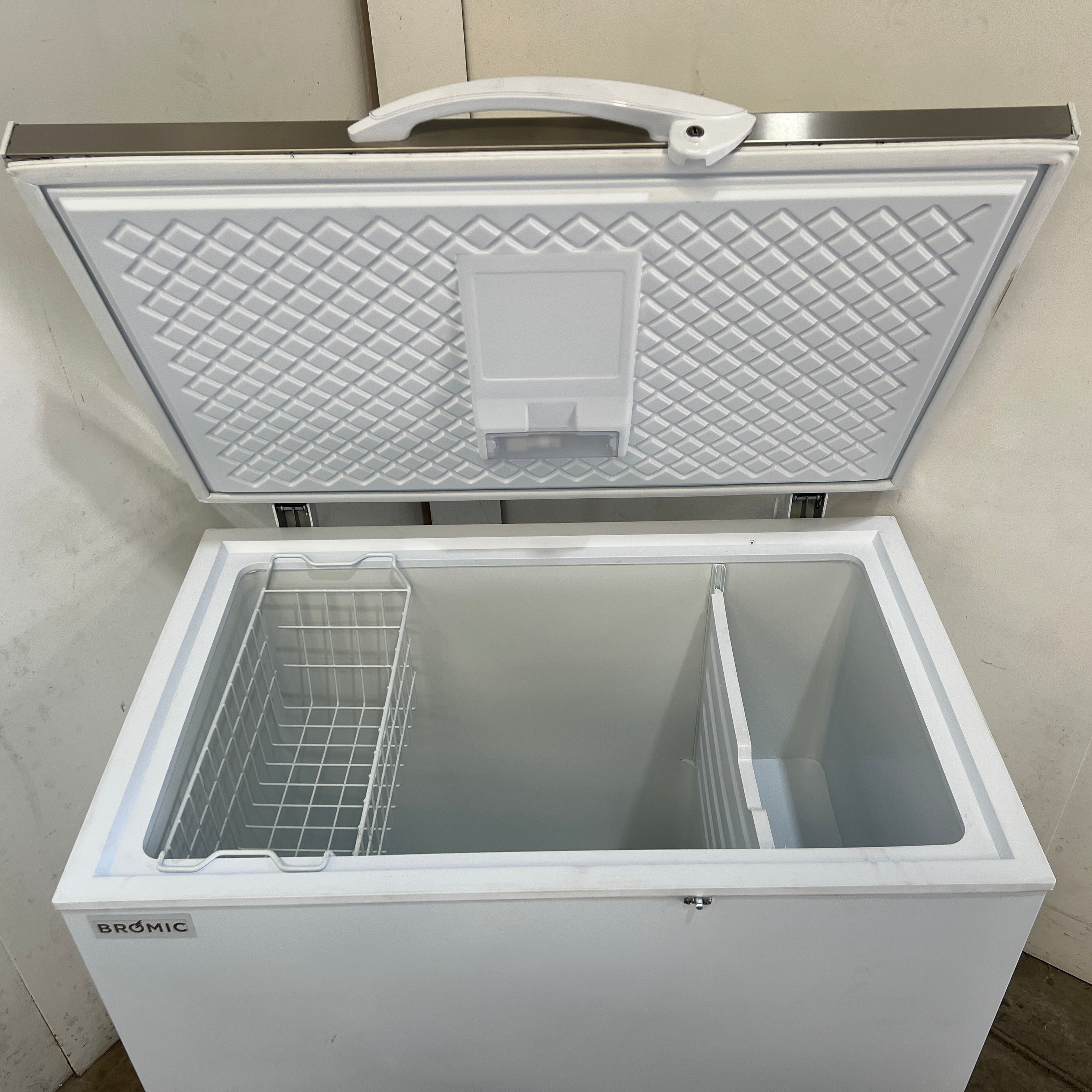 Bromic CF0300FTSS-NR Chest Freezer - 822479