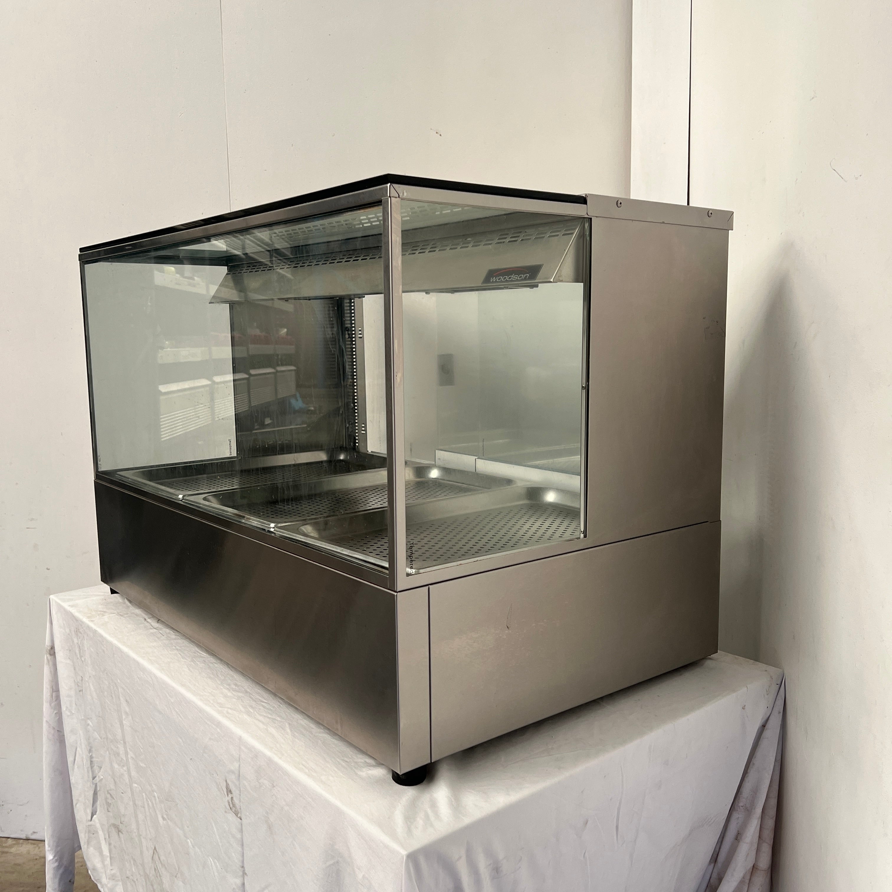 Woodson W.HFSQ23 Heated Display - 822782