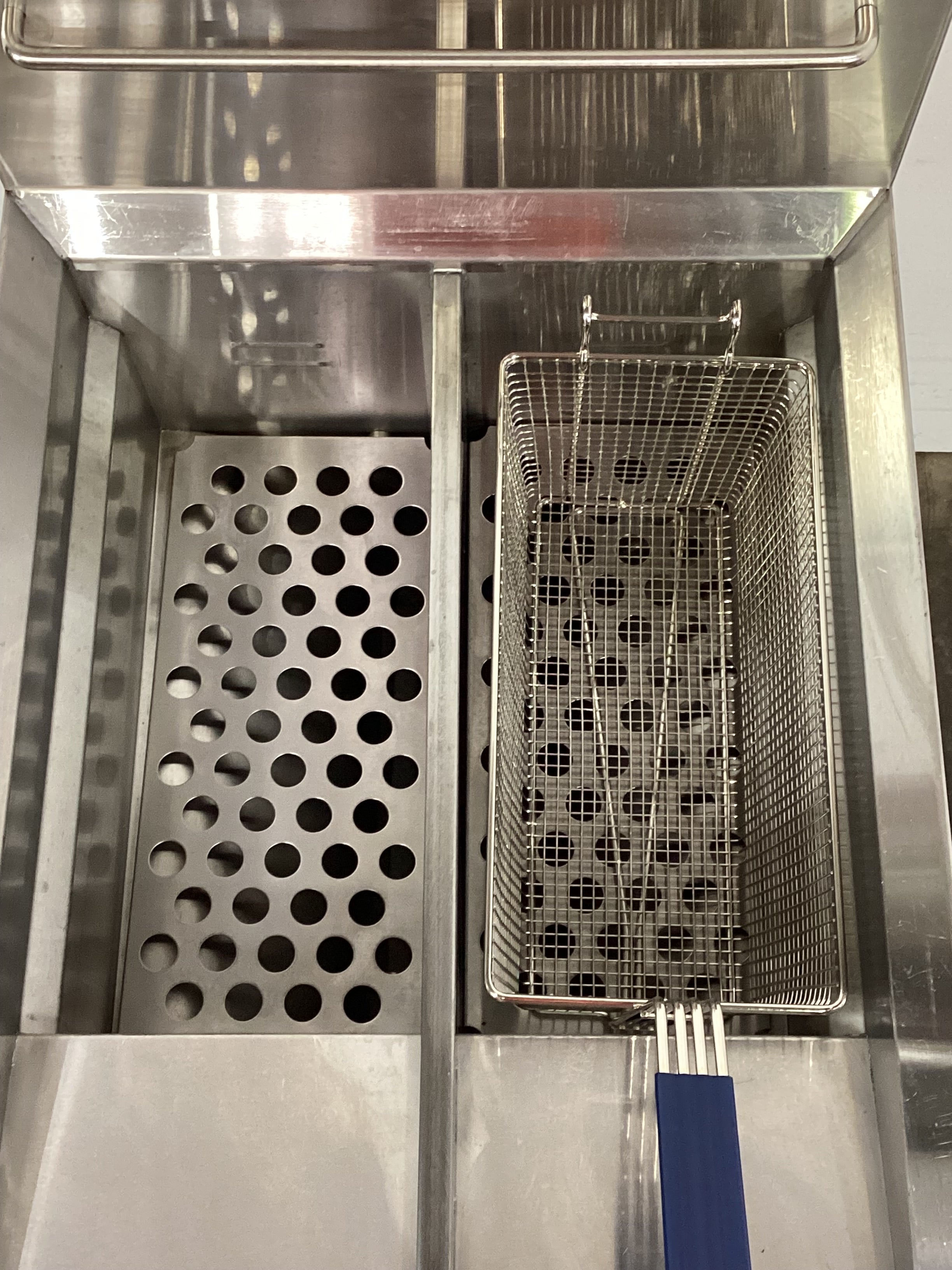 Waldorf FN8226G Fryer - 824240
