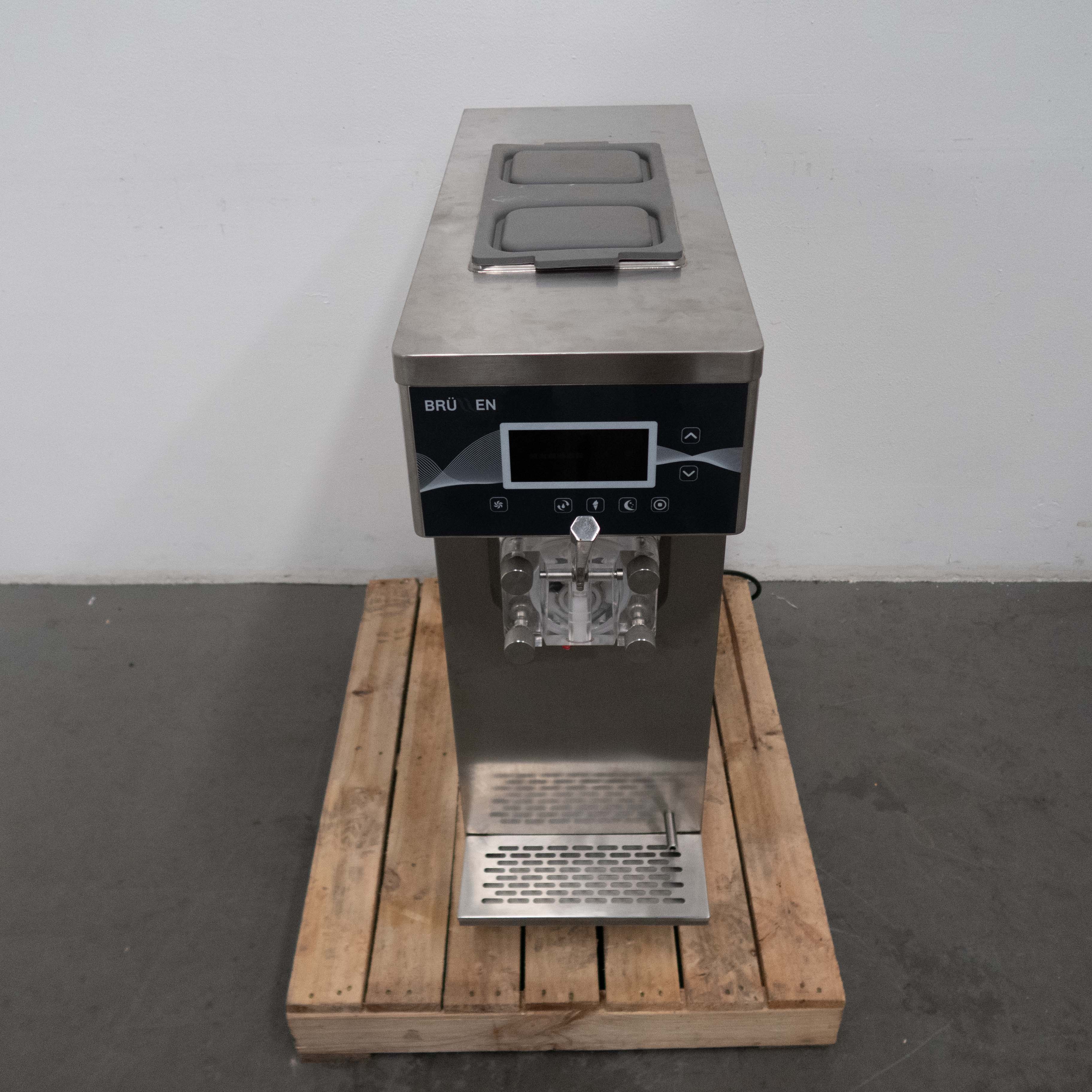 Brullen i91 2020 Gravity Feed Ice Cream Machine - 824475